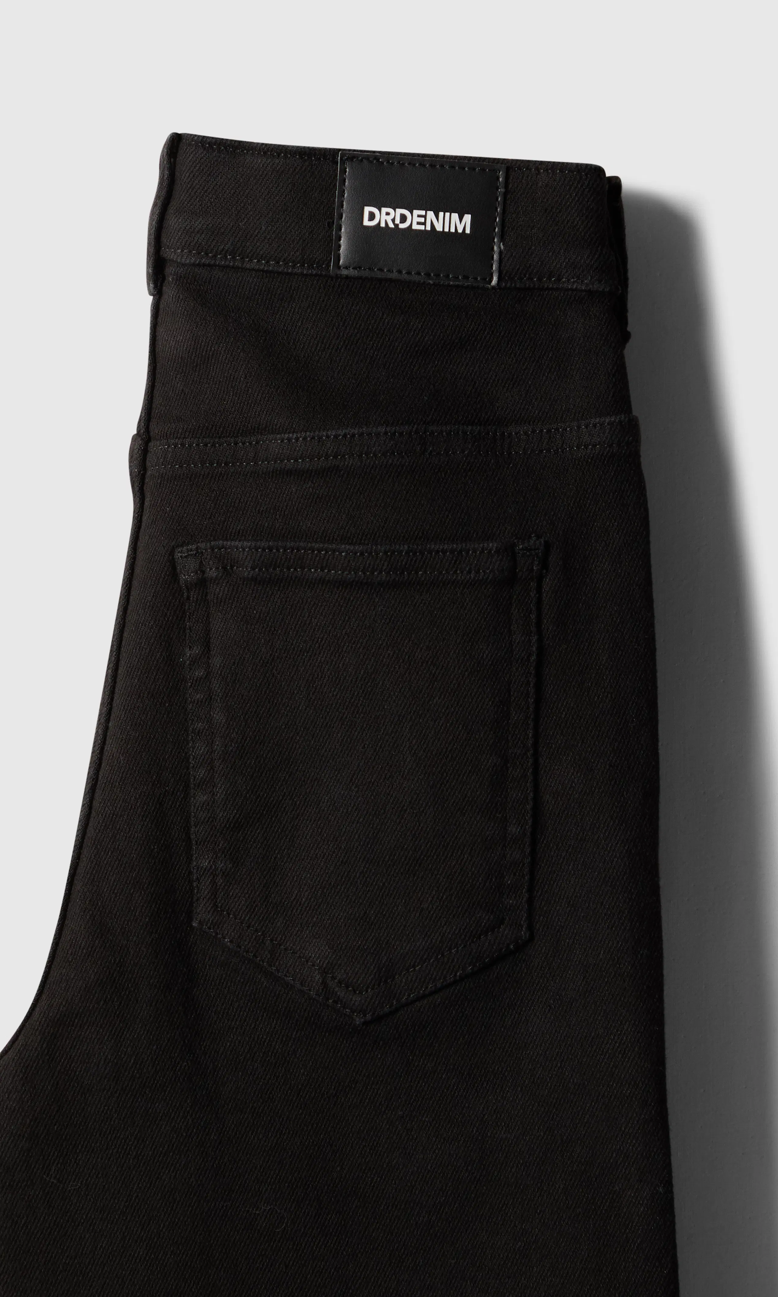 Moxy High Straight Farkut. Detail 1. Flat.