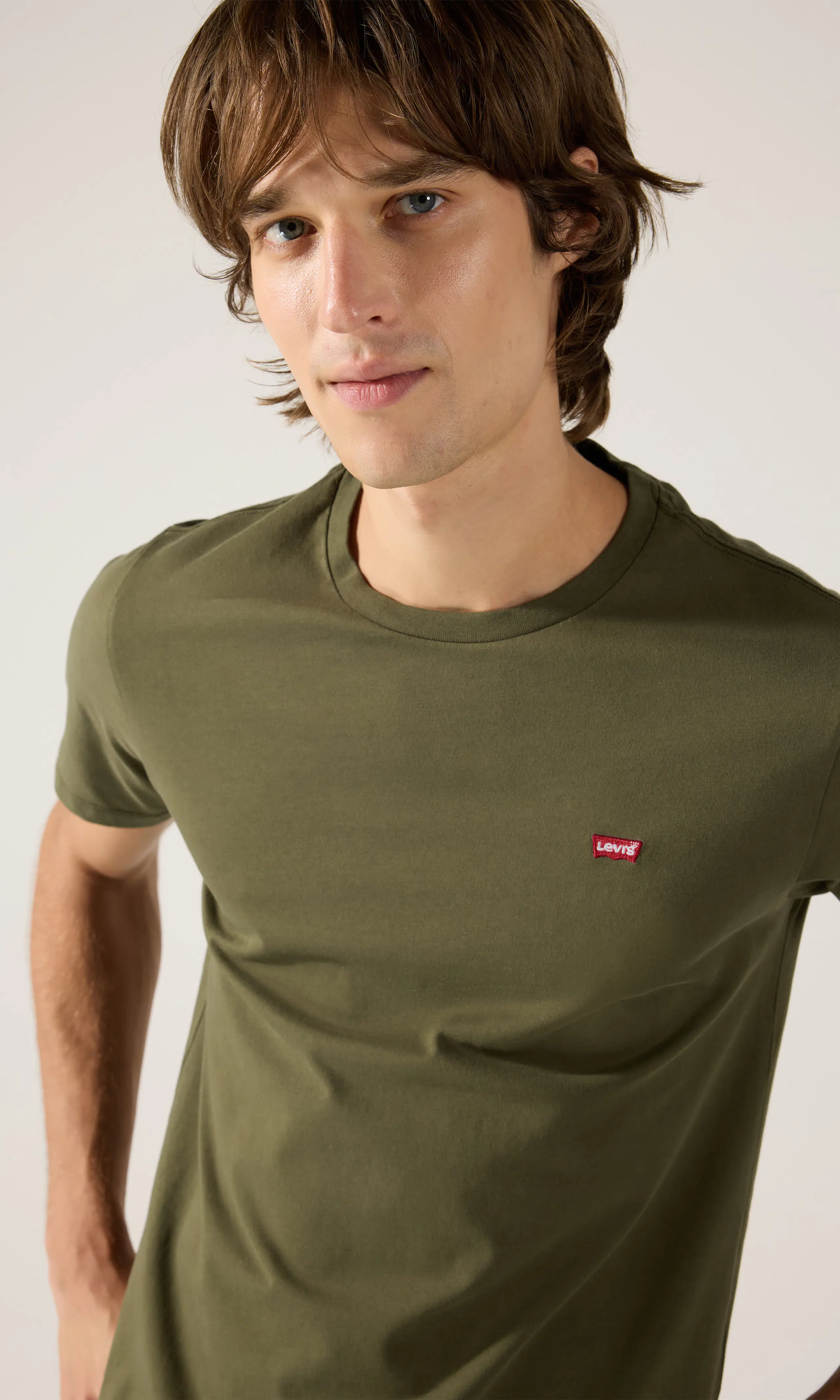 Original Housemark Tee Vihreä T-Paita. Front. Model.