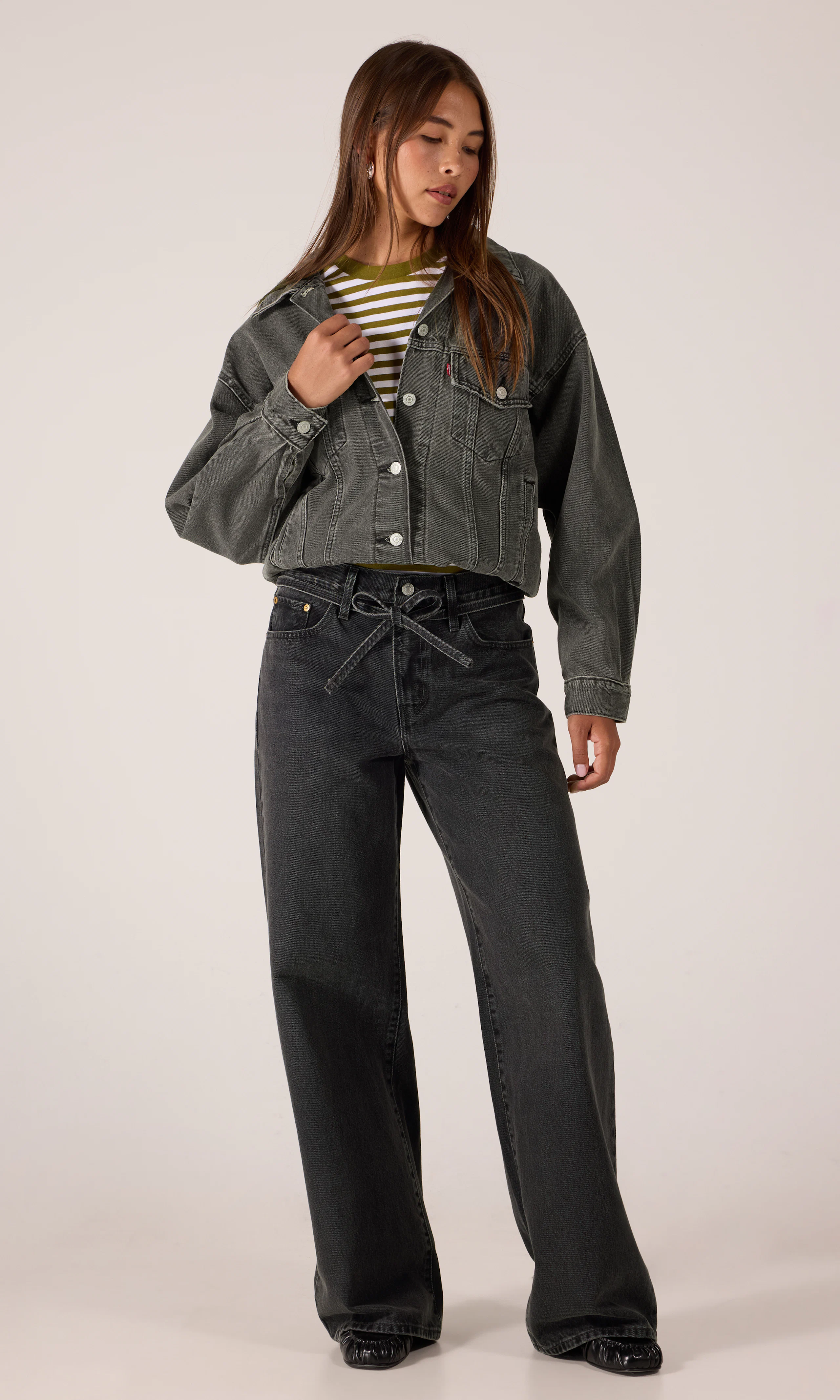 90s Trucker Jacka. Front 1. Model.