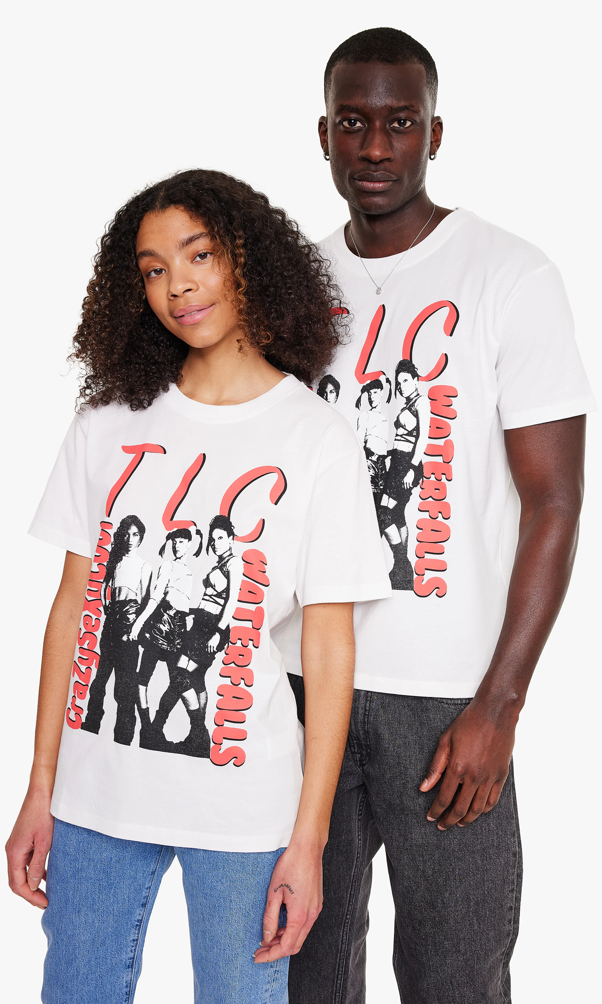 TLC Standard Fit T-Paita. Front. Model.