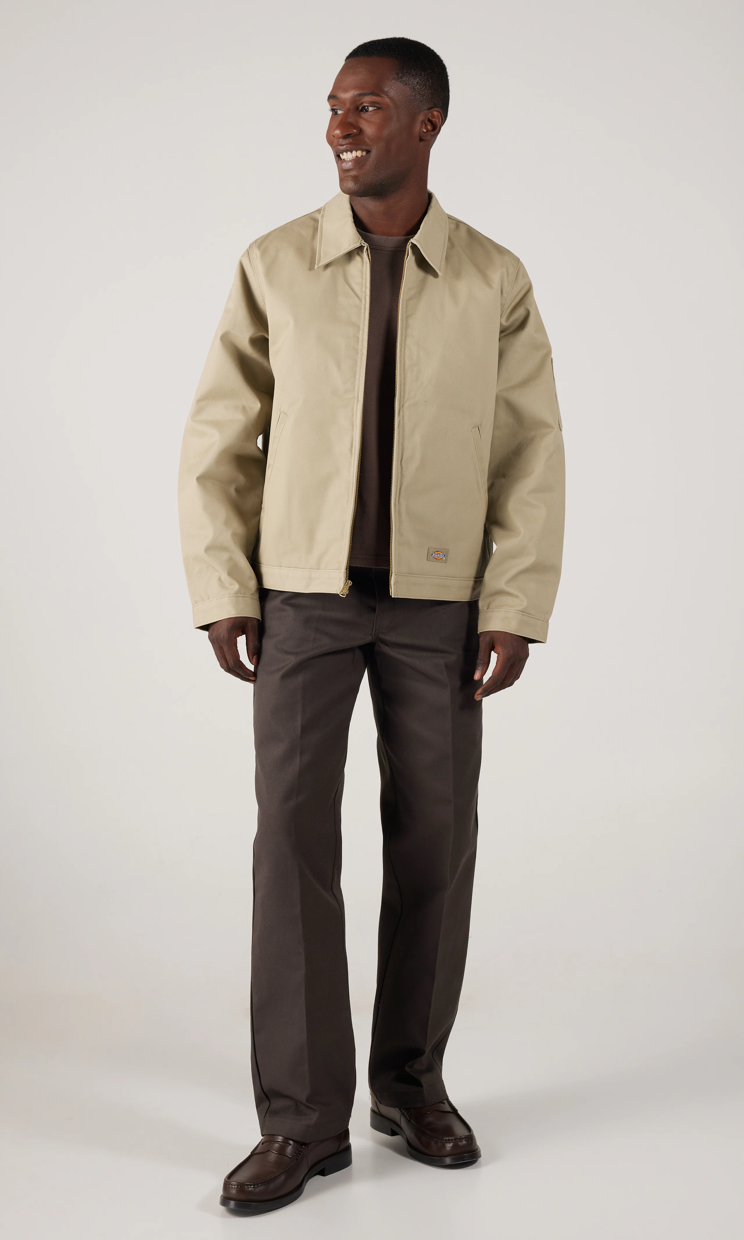 Lined Eisenhower Beige Jacka. Front 1. Model.