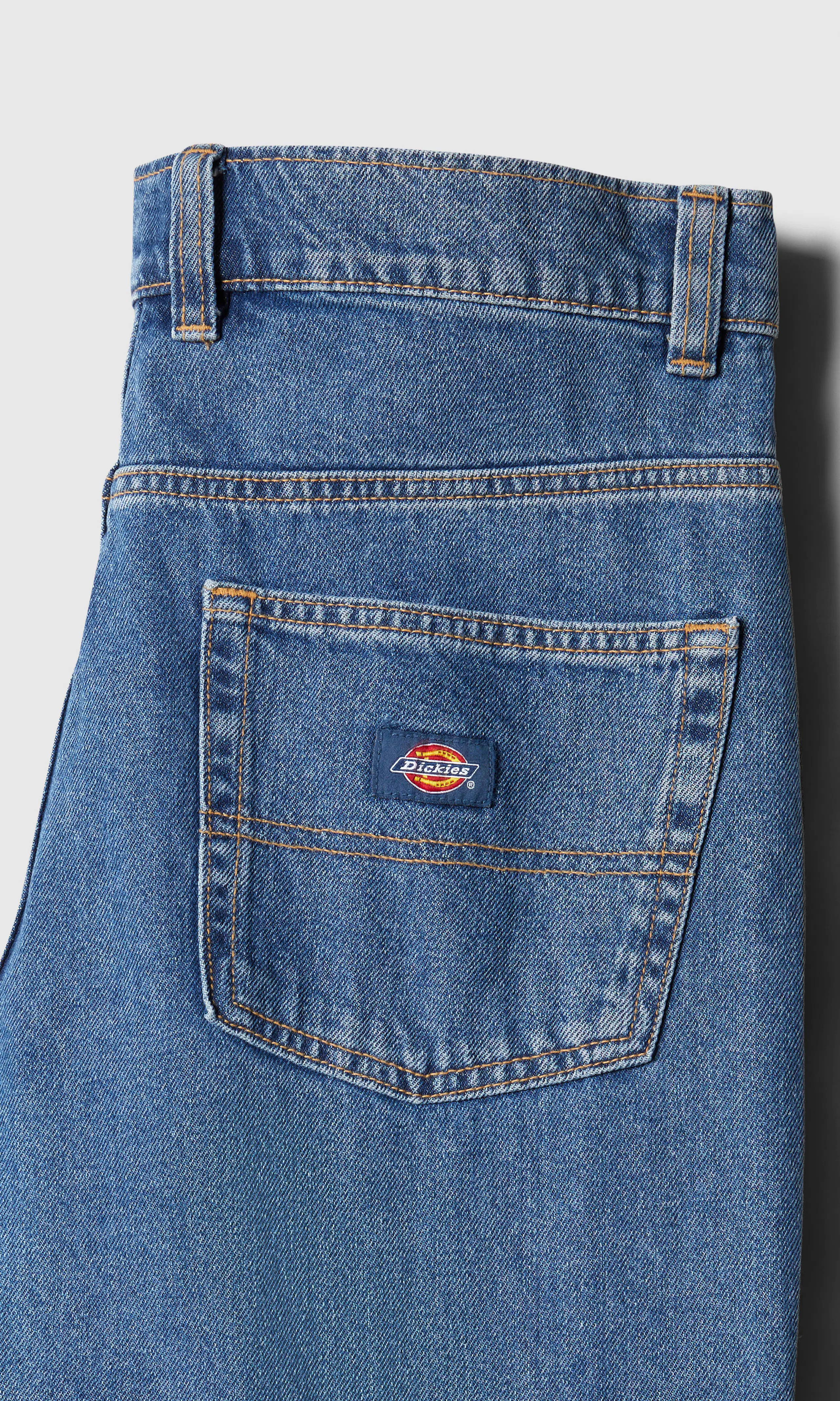 Thomasville Medium Blå Jeans. Detail 1. Flat.
