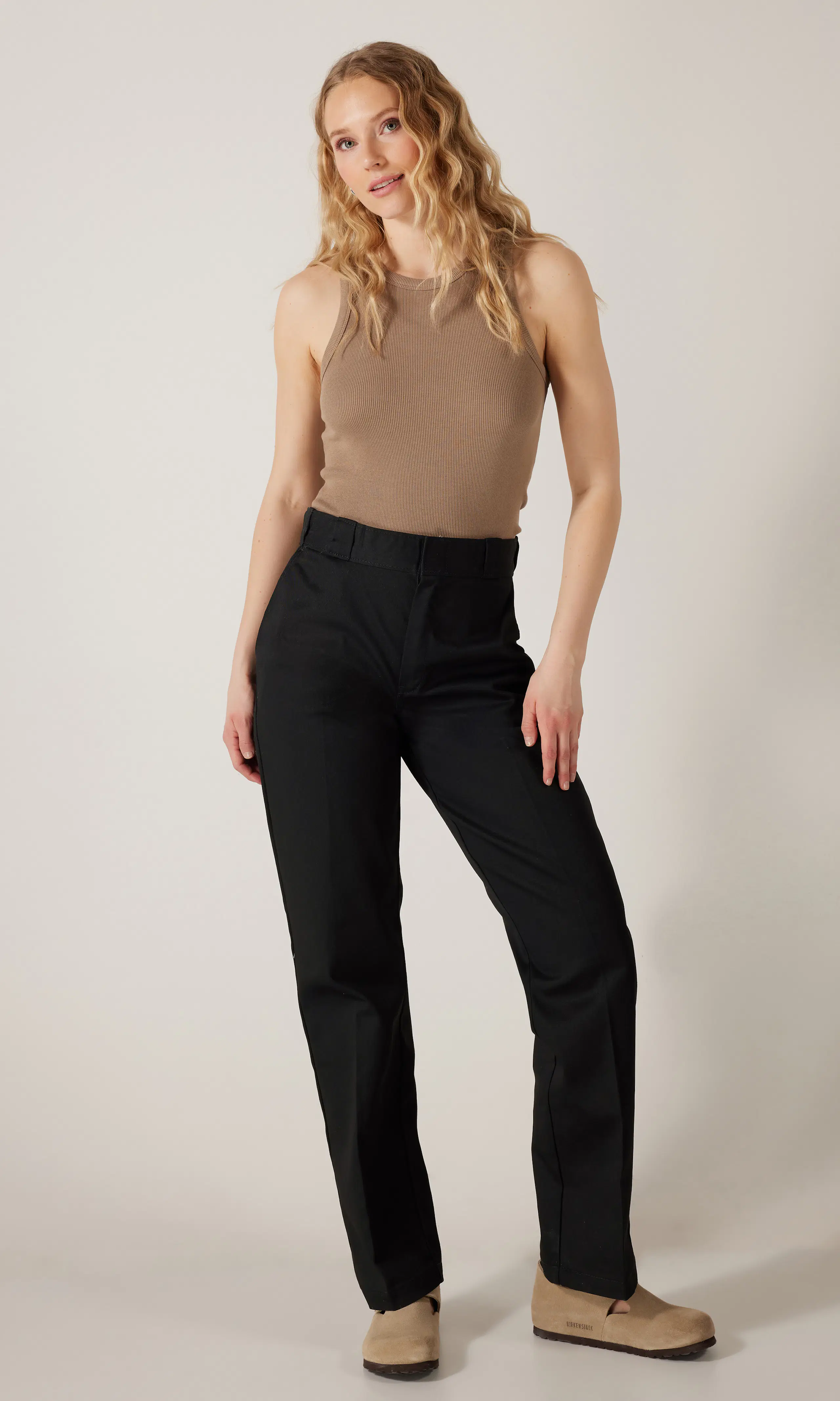 874 Work Pant Svart Bukse. Front 1. Model.