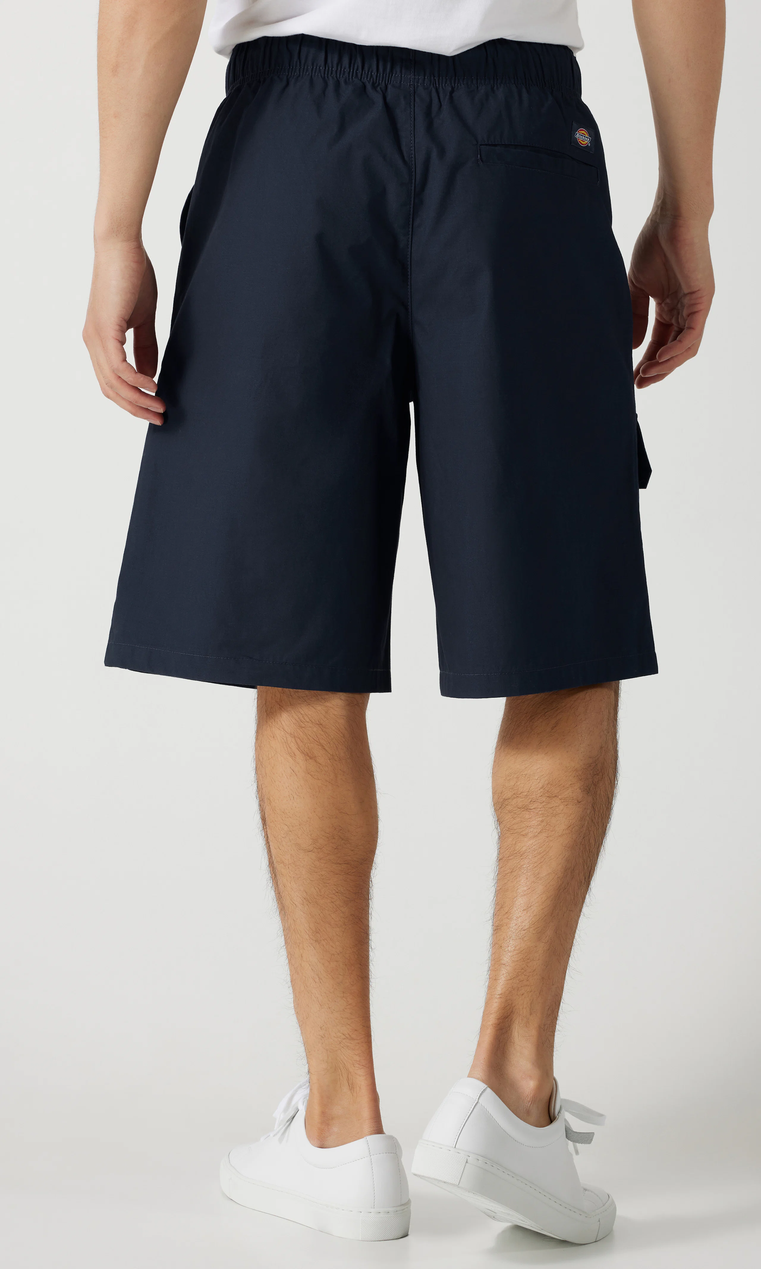 Fishersville Blå Shorts. Back. Model.