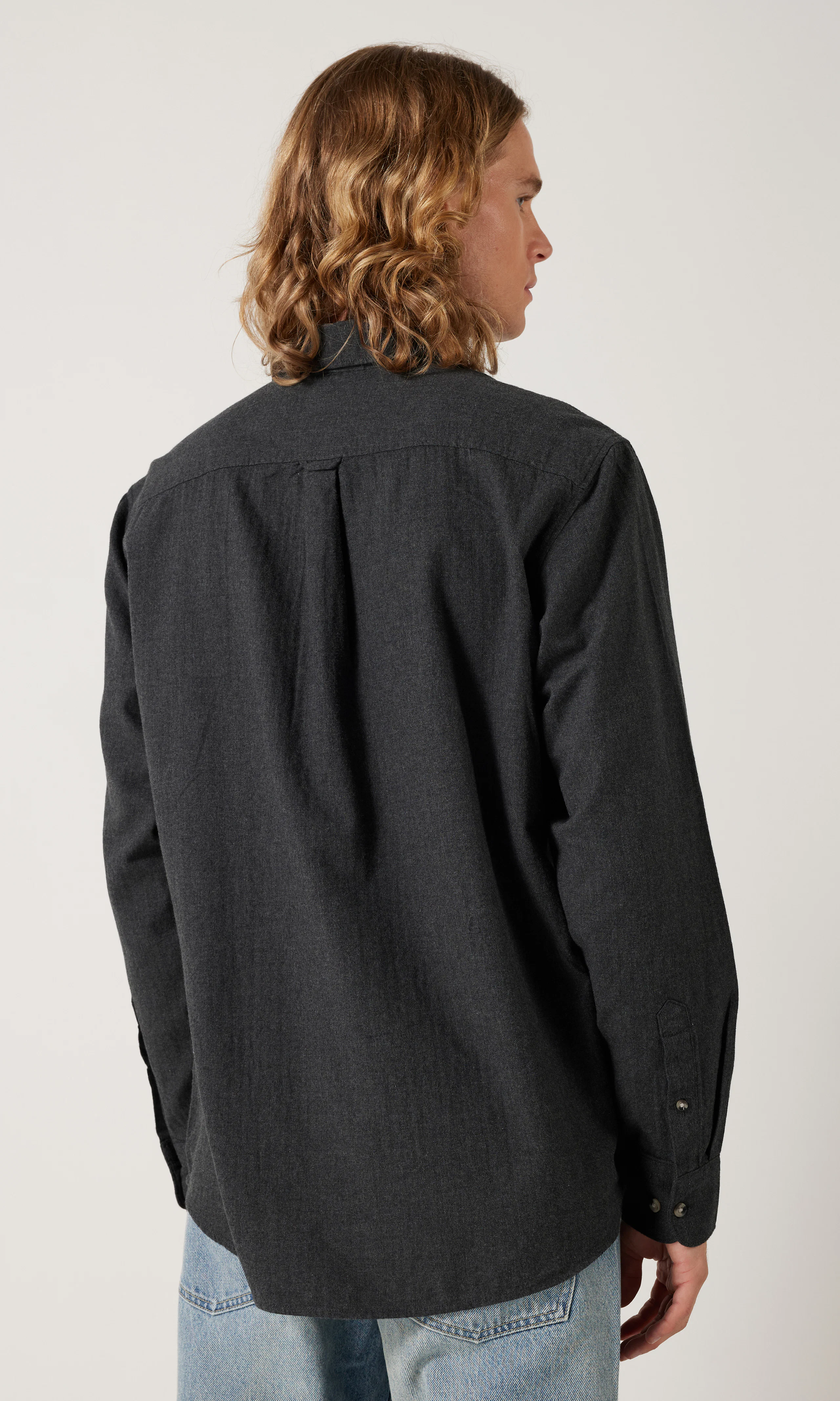 Rider Skjorte. Back. Model.