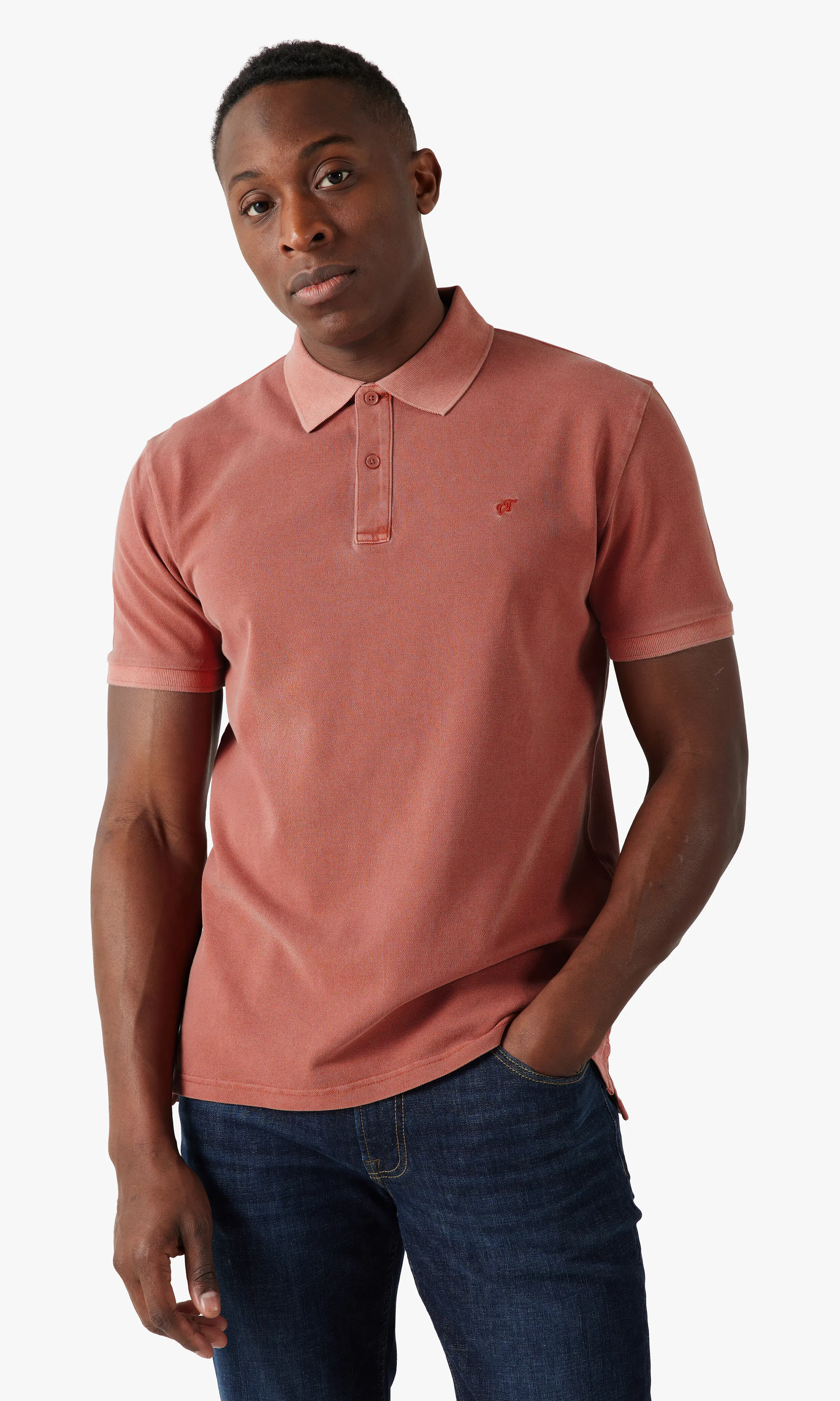 Polo Pikétröja. Front. Model.