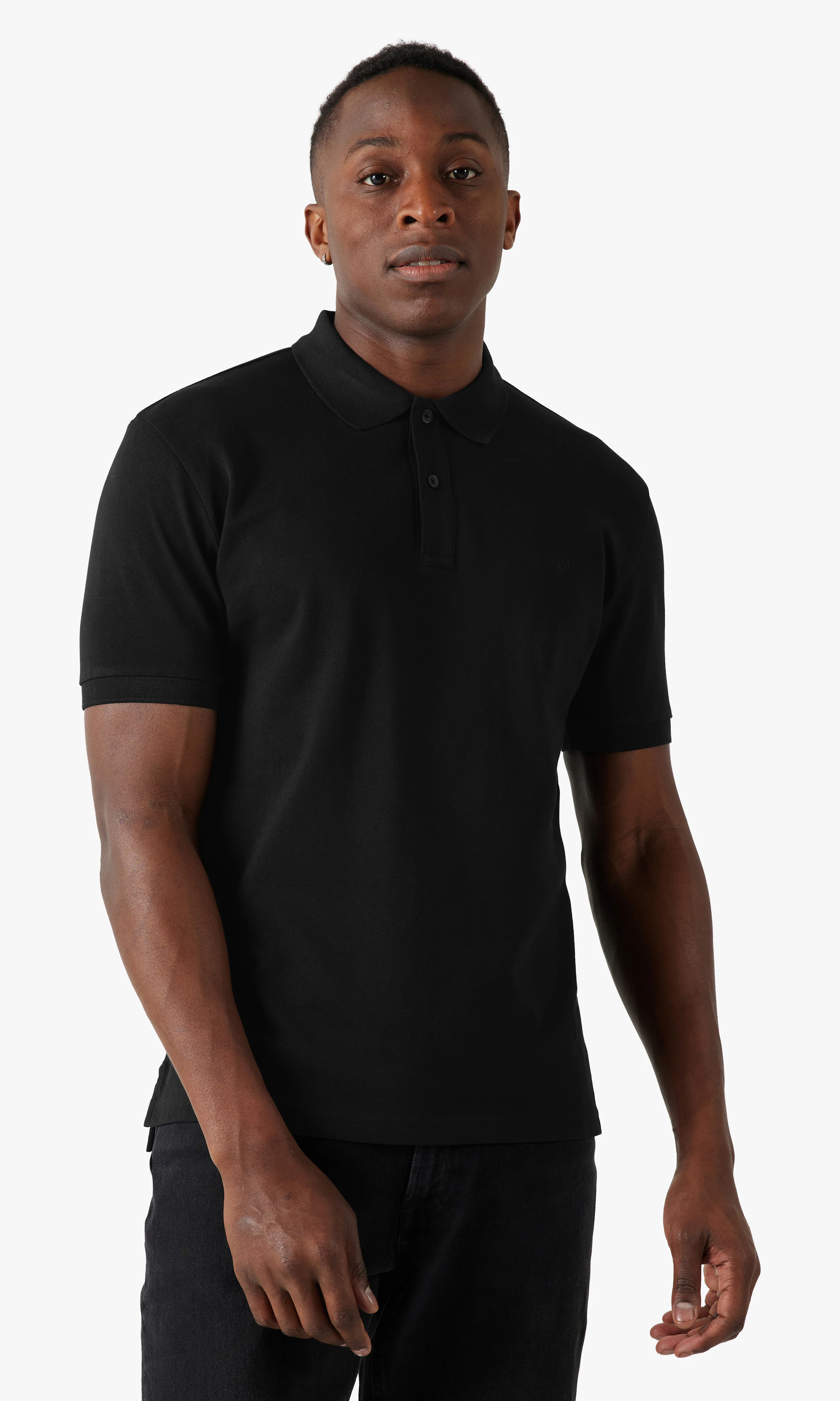 Polo T-Skjorte. Front. Model.