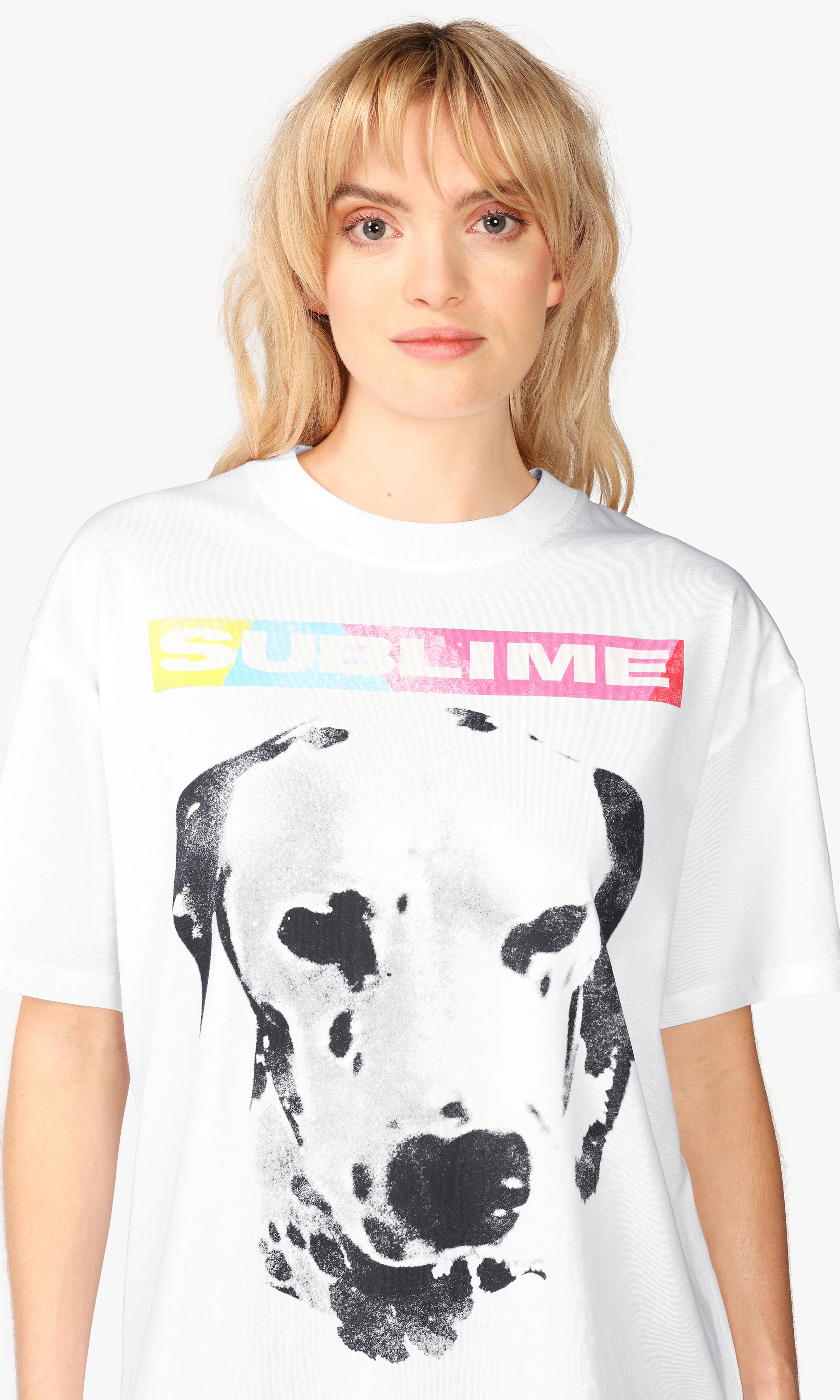 Sublime Loose Fit T-Paita. Detail 1. Model.