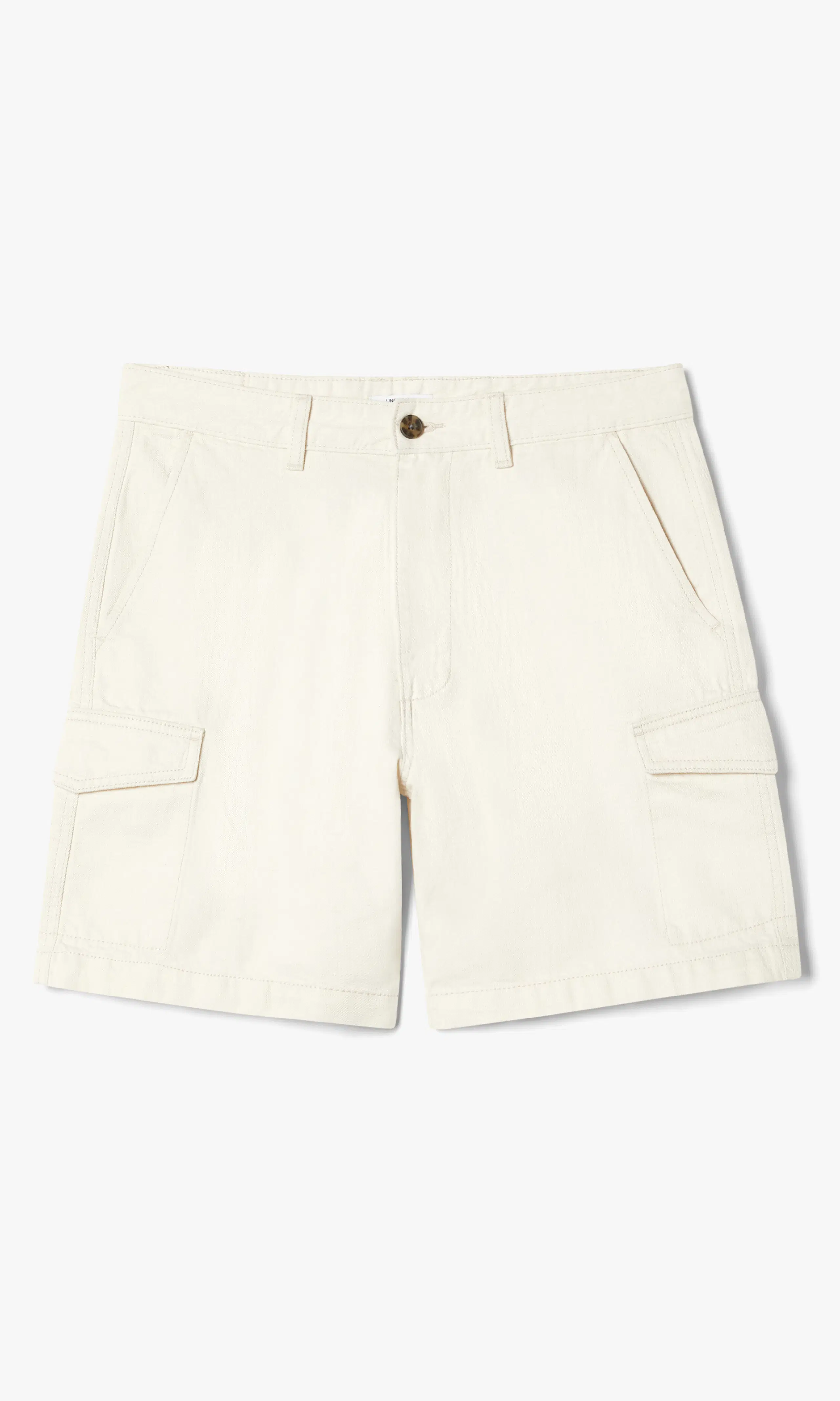 Cargo Linshorts. Front. Flat.