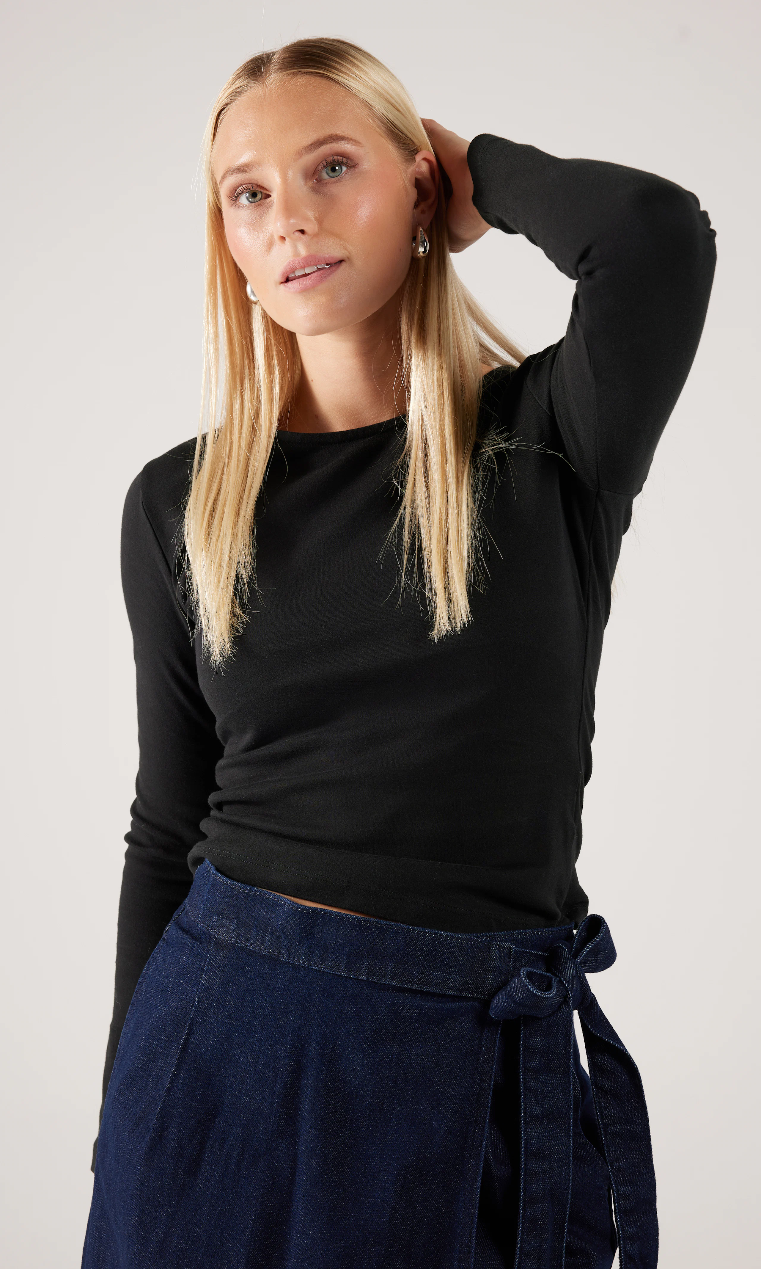 Slim Long Sleeve. Front. Model.