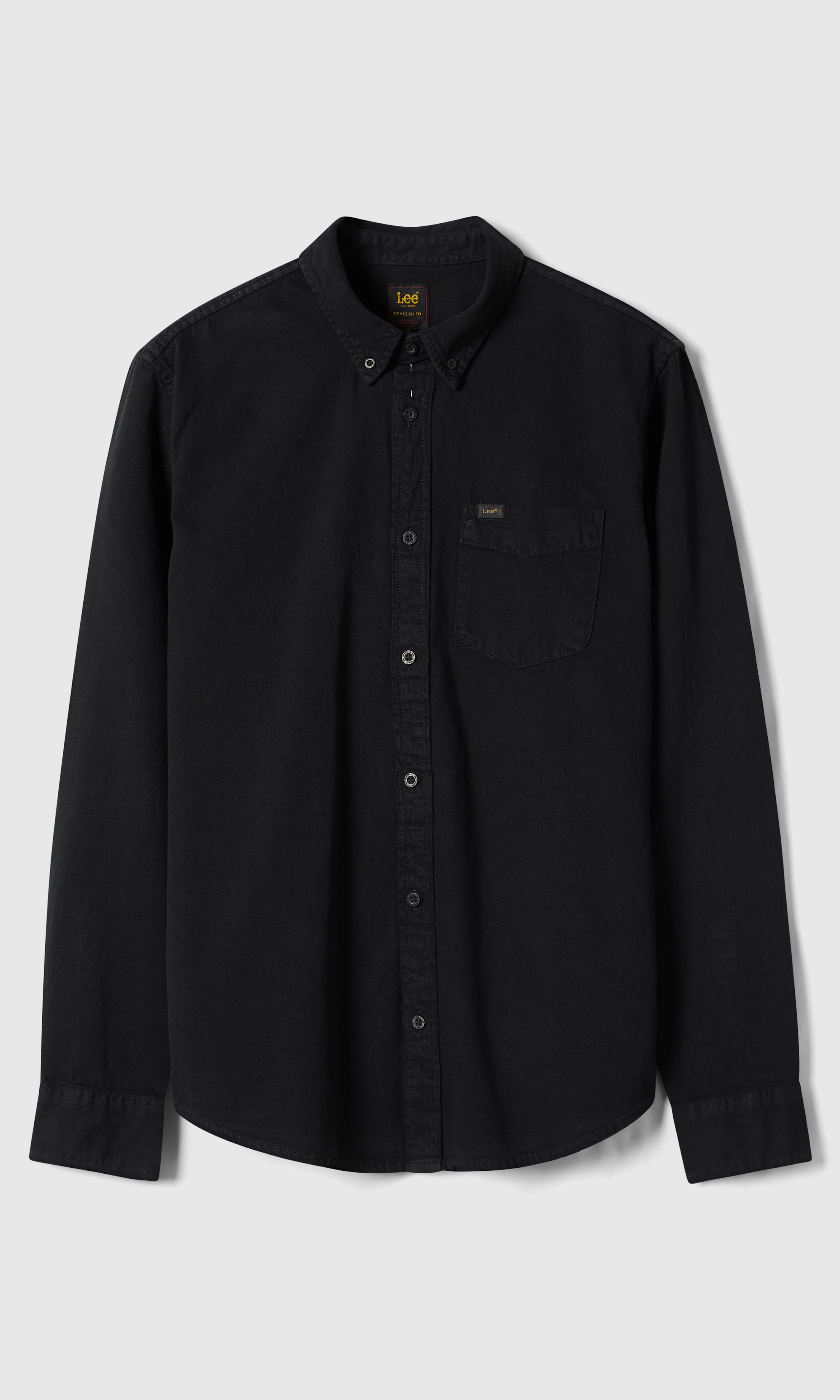 Button Down Mörkblå Skjorta. Front. Flat.