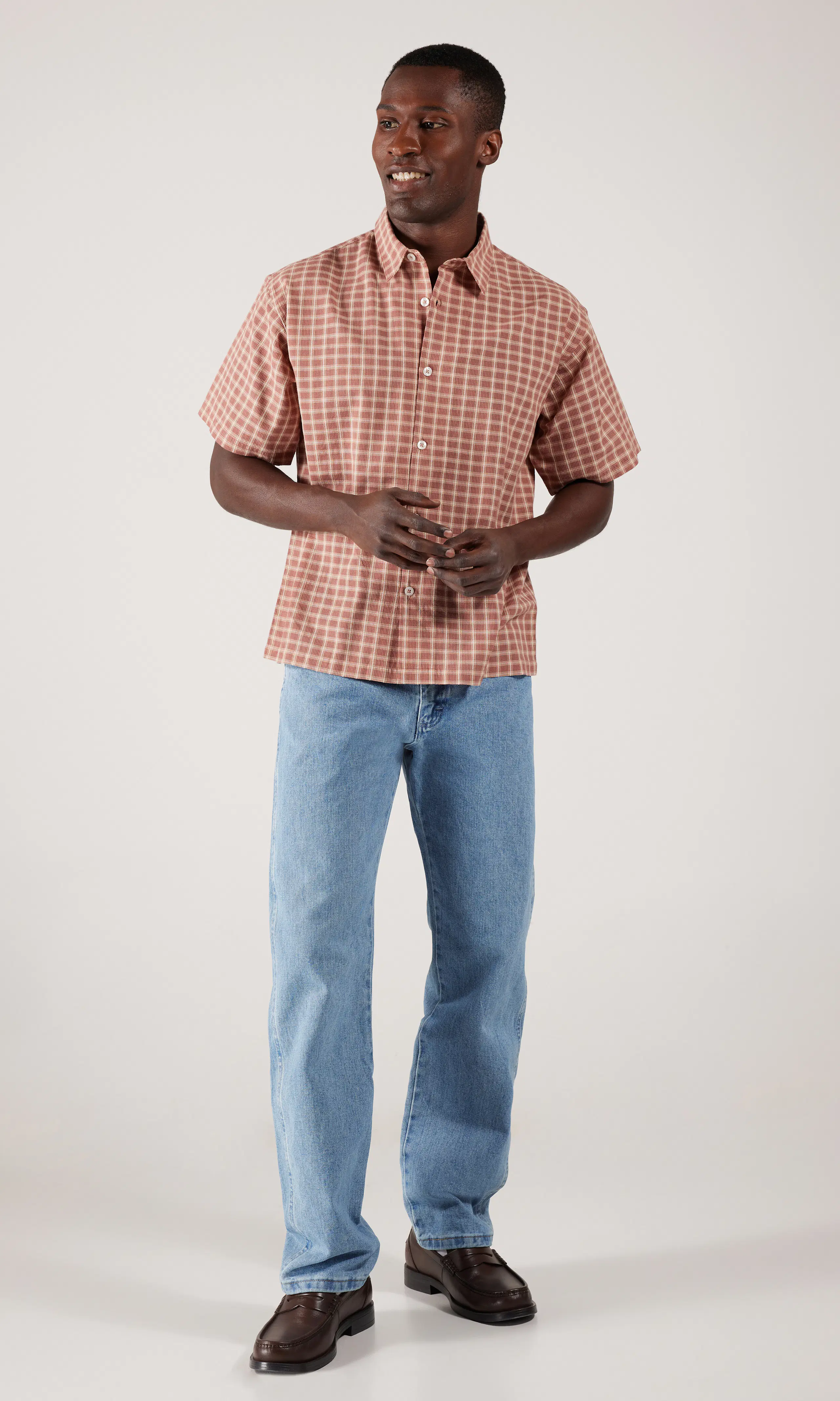 13MWZ Cowboy Cut® Medium Blå Jeans. Front 1. Model.