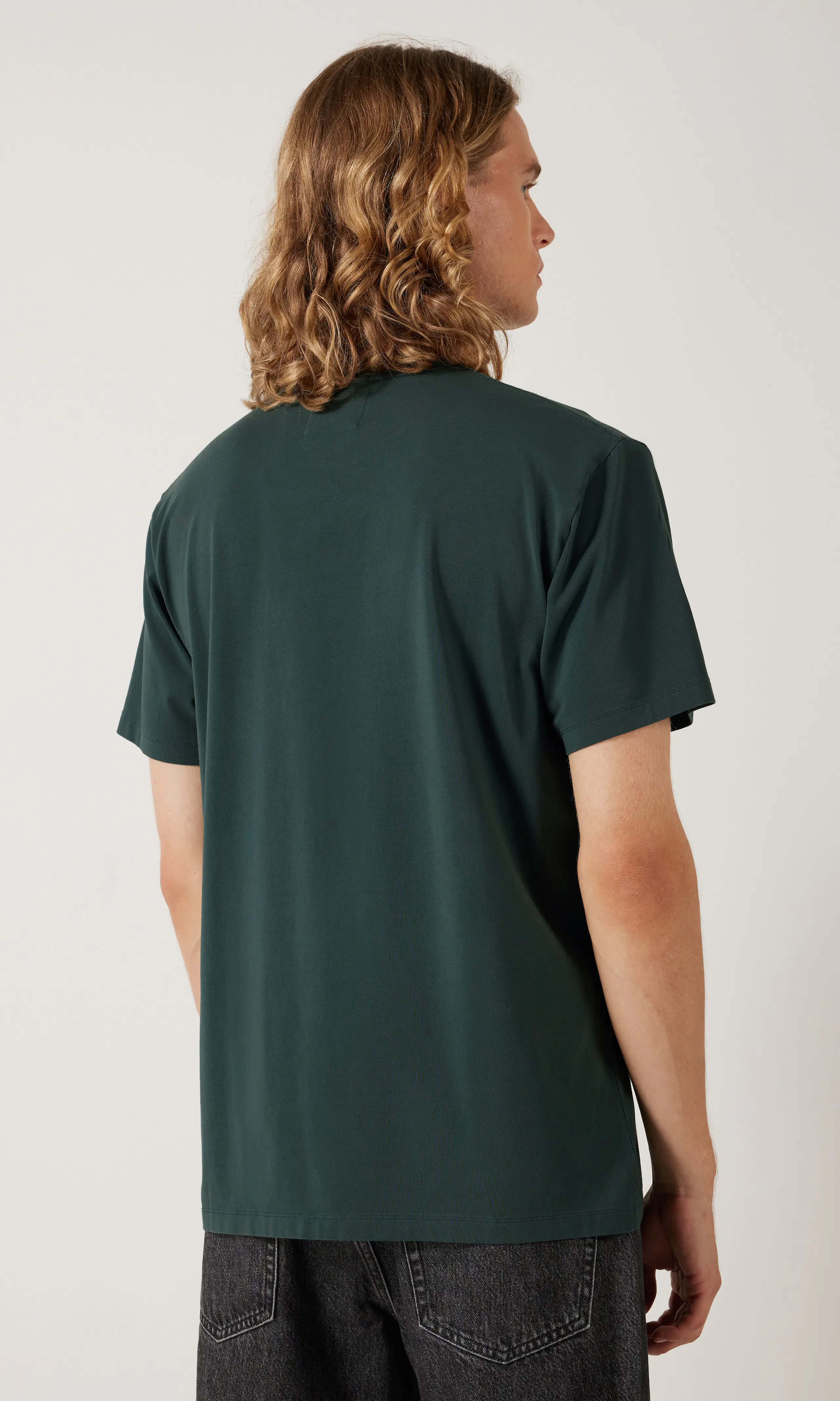 Relaxed T-Shirt. Back. Model.