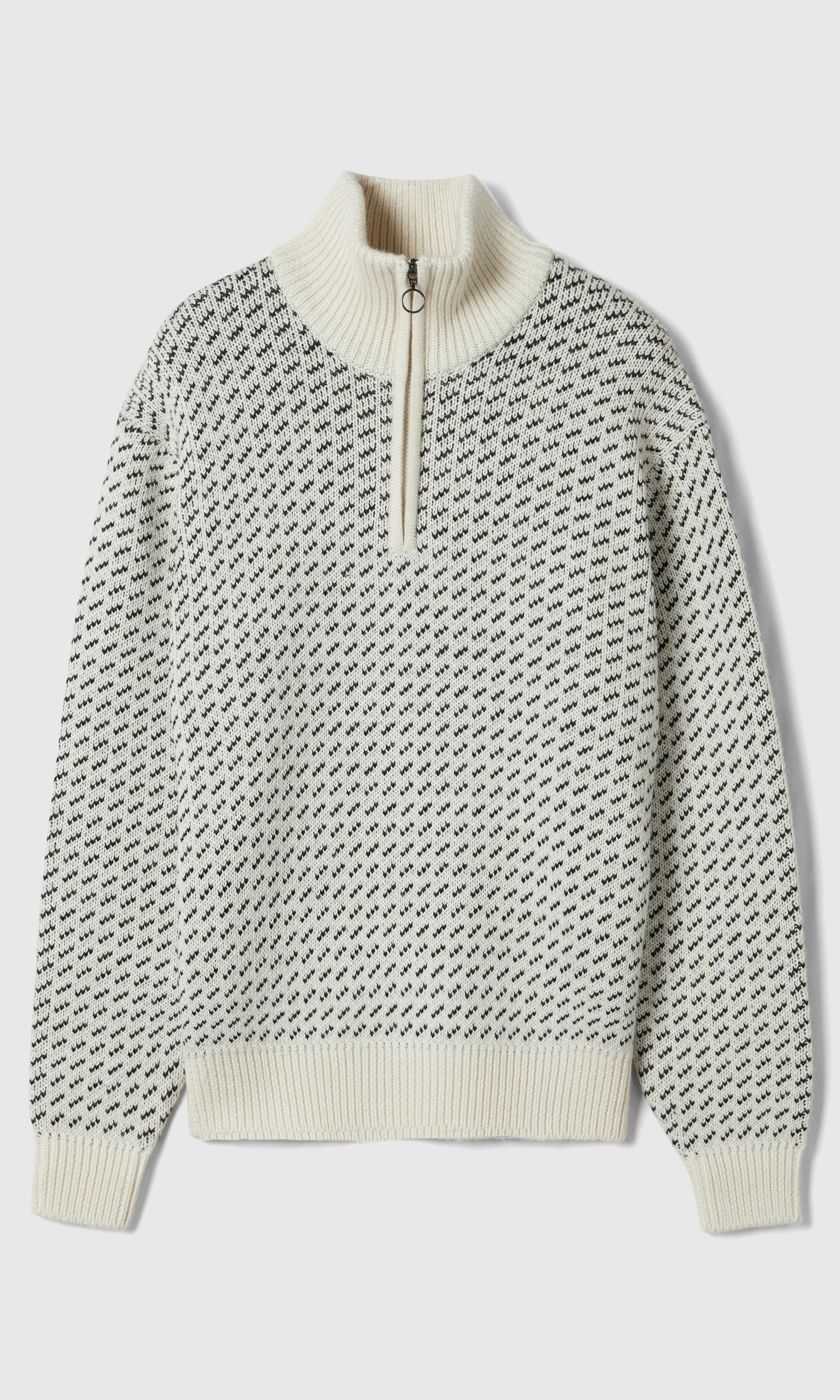 Bandit Half Zip Stickad Tröja. Front. Flat.