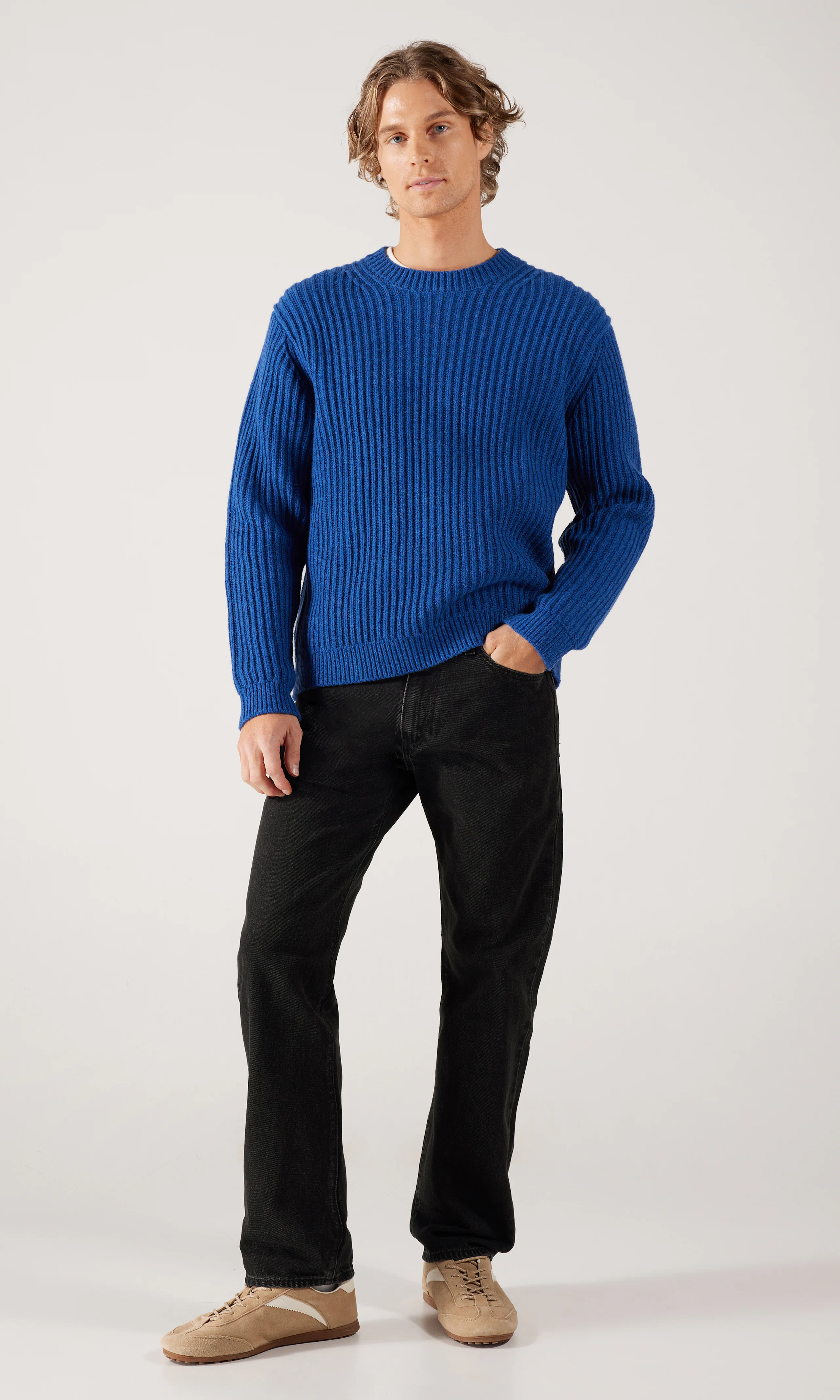 555™ Relaxed Straight Jeans. Front 1. Model.