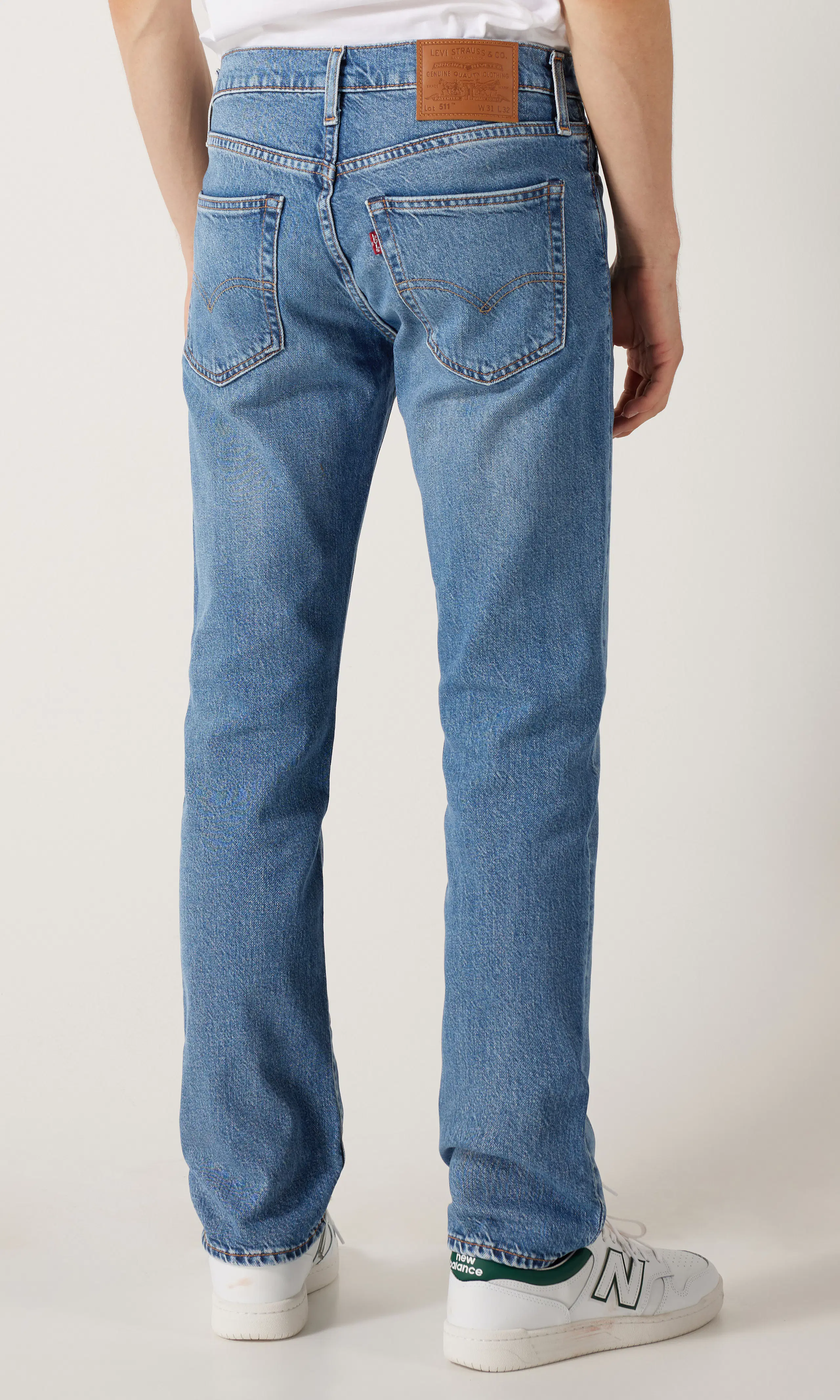 511™ Slim Farkut. Back. Model.
