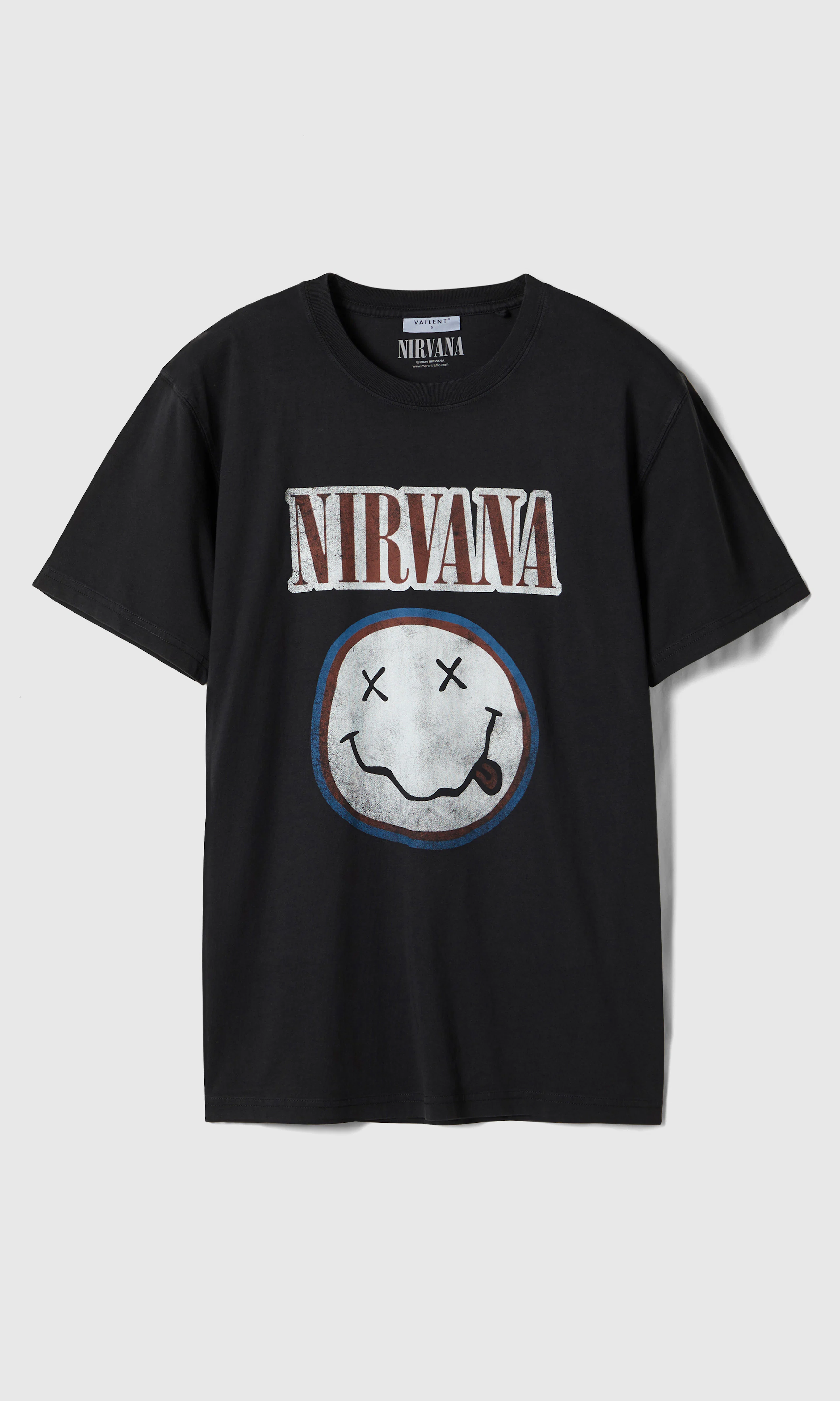 Nirvana T-Paita. Front. Flat.