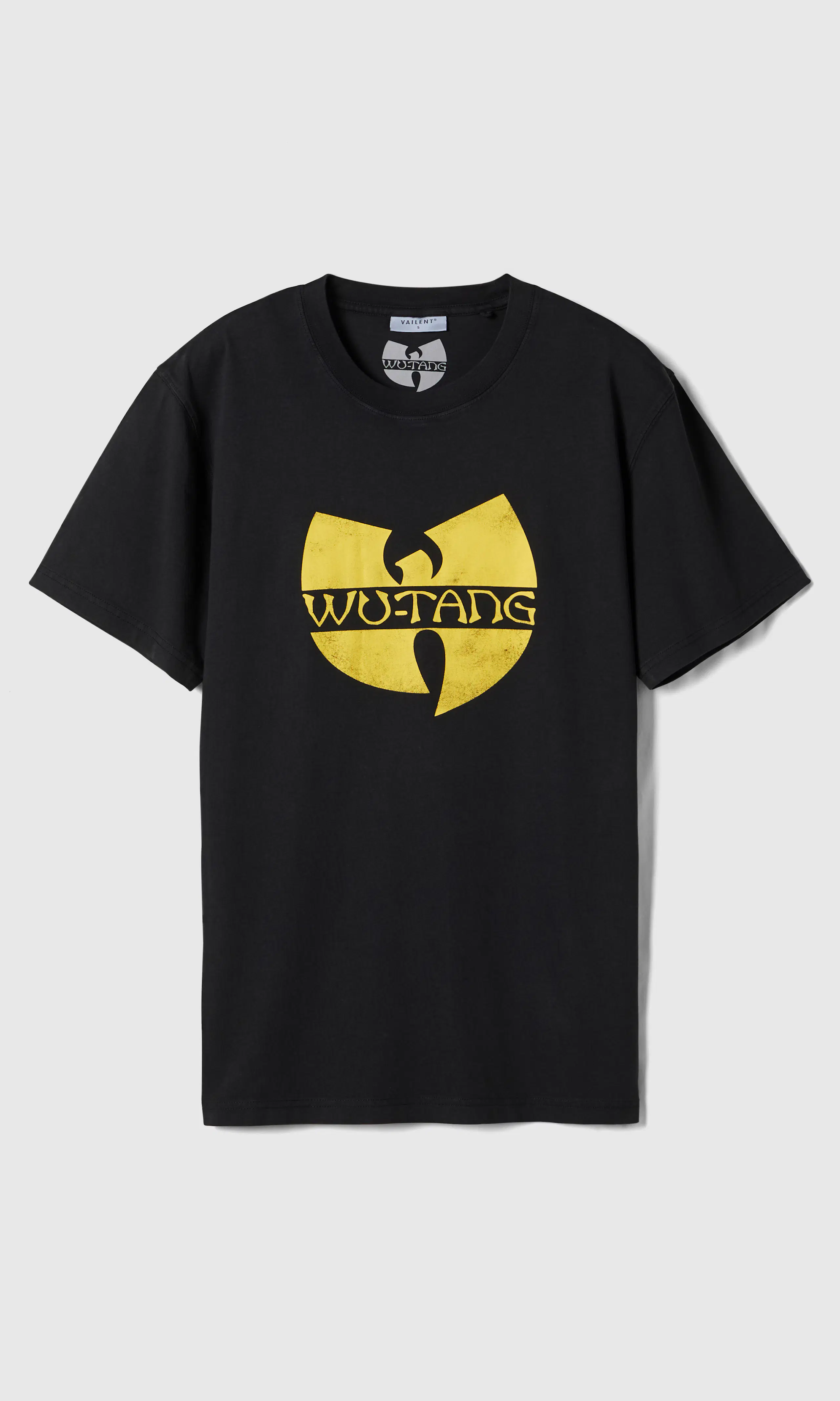 Wu-Tang T-Paita. Front. Flat.