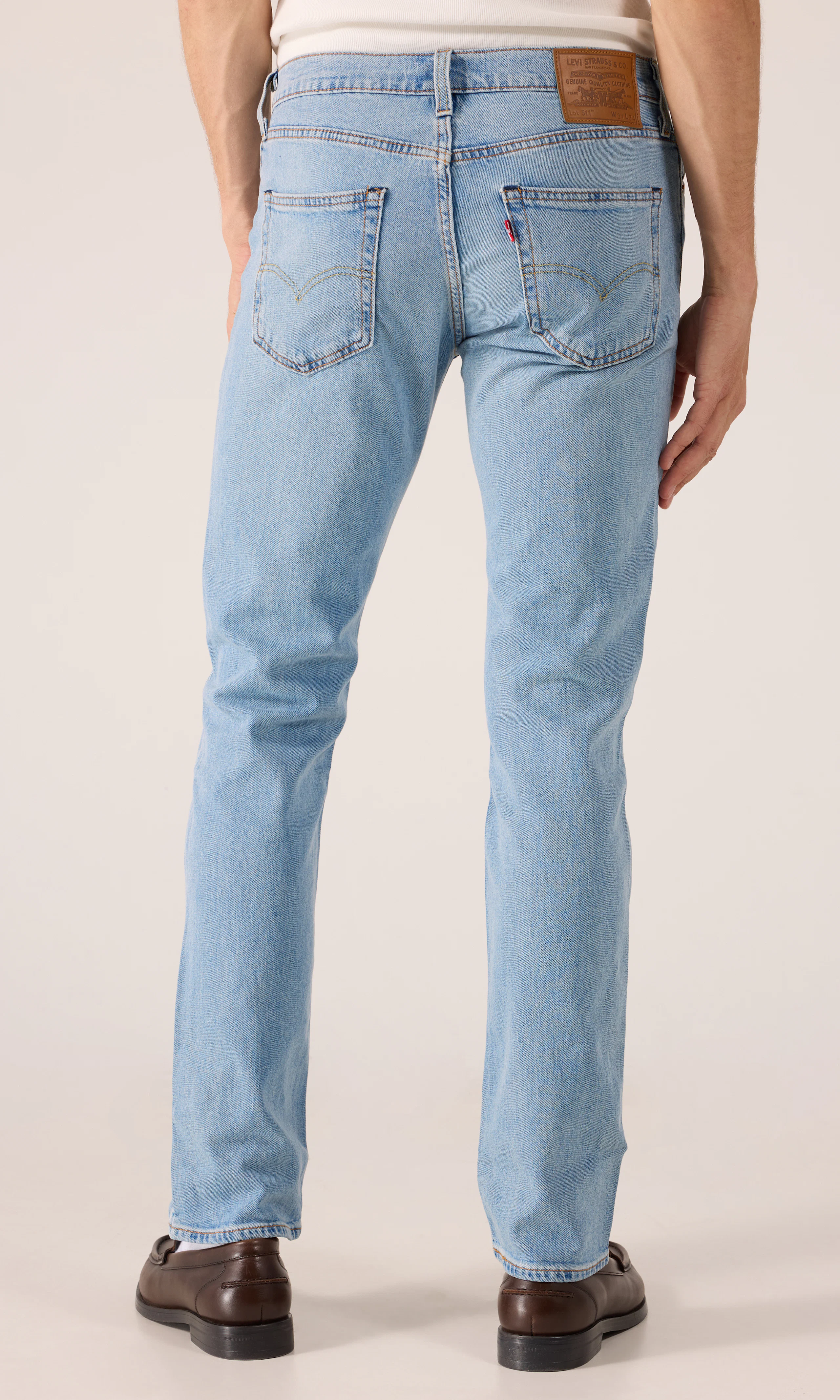 511™ Slim Farkut. Back. Model.