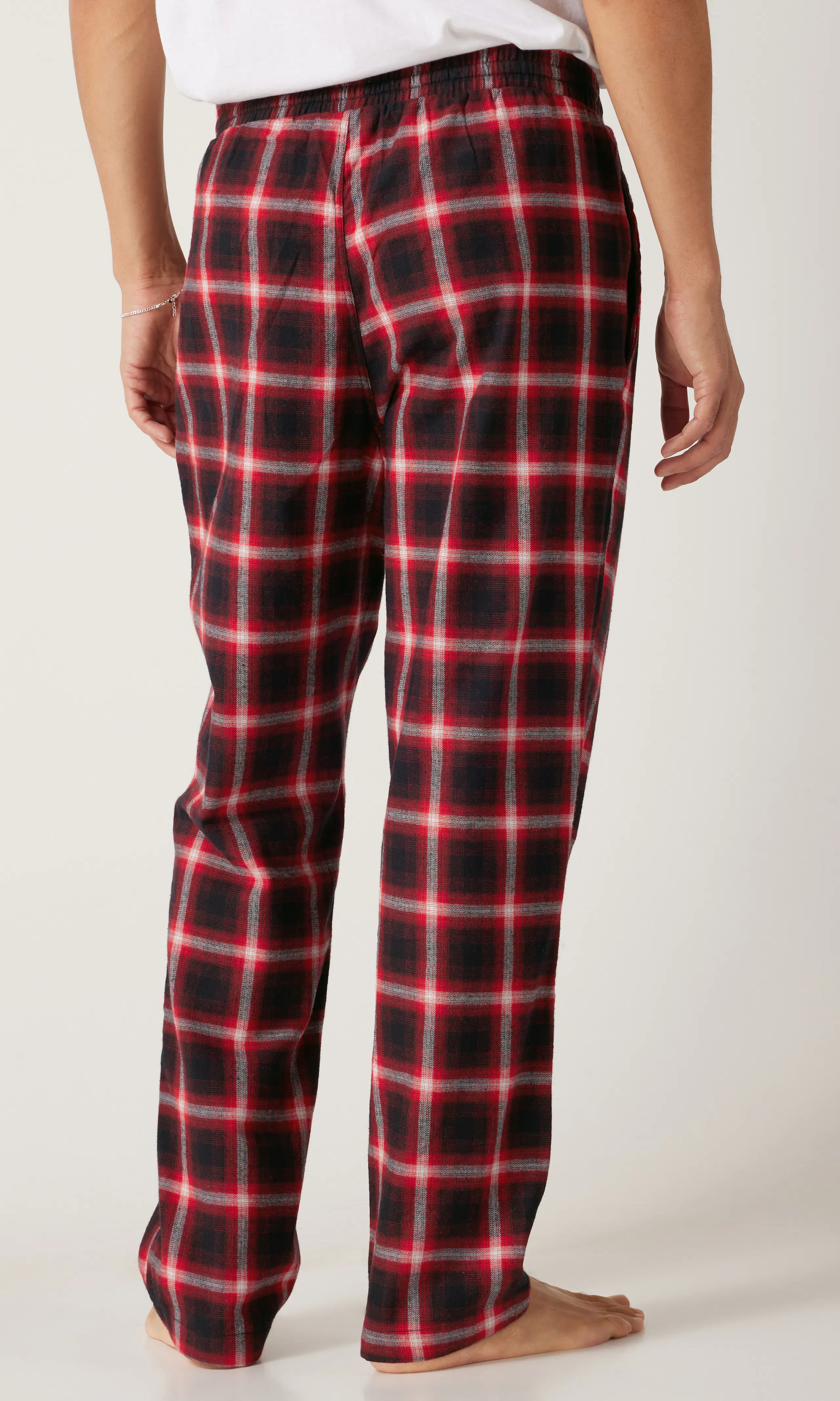 Core Flannel Röd Pyjamasbyxa. Back 1. Model.