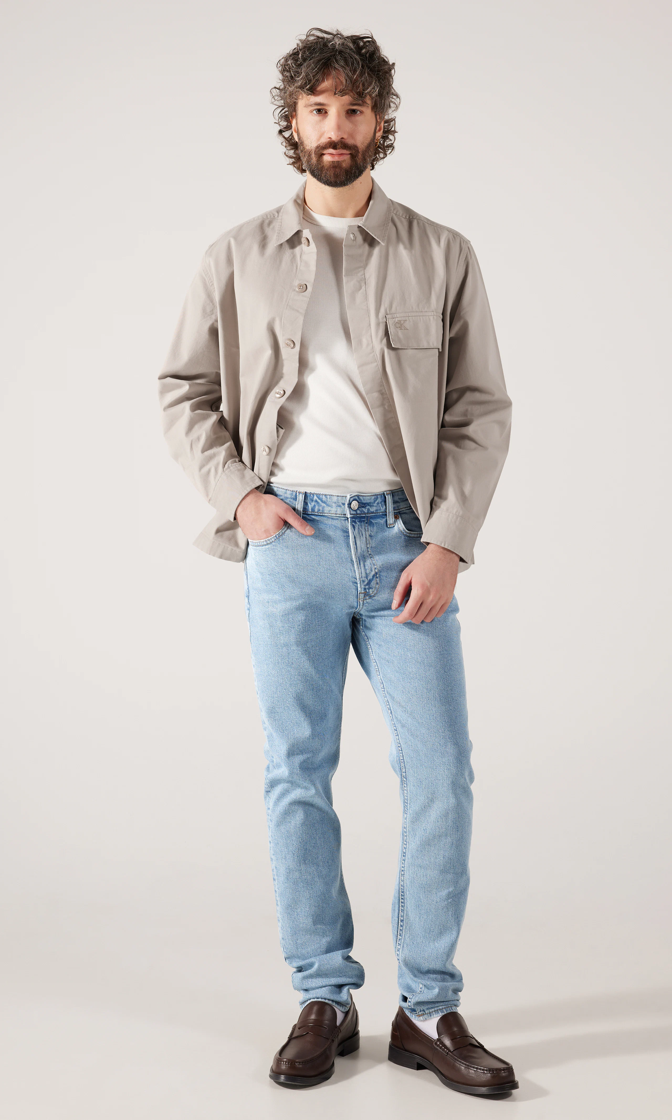 Clean Cotton Beige Overshirt. Front 1. Model.
