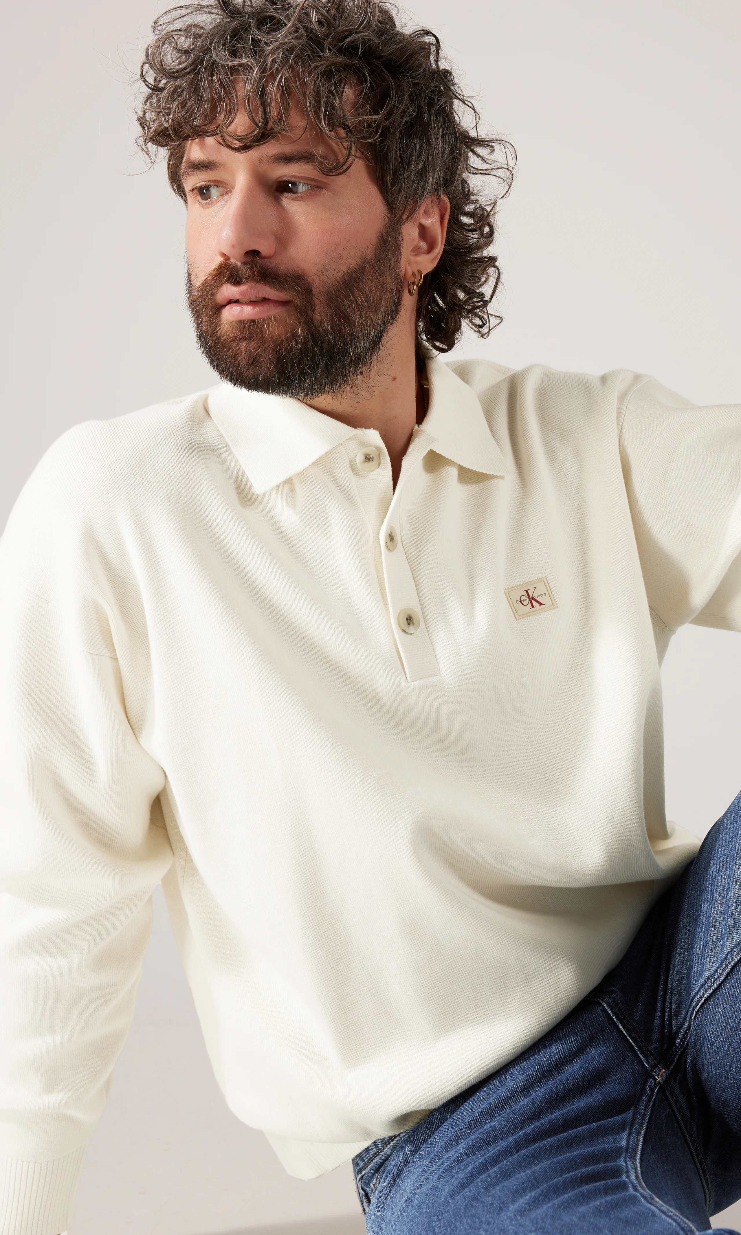 Cotton Polo Vit Tröja. Front. Model.