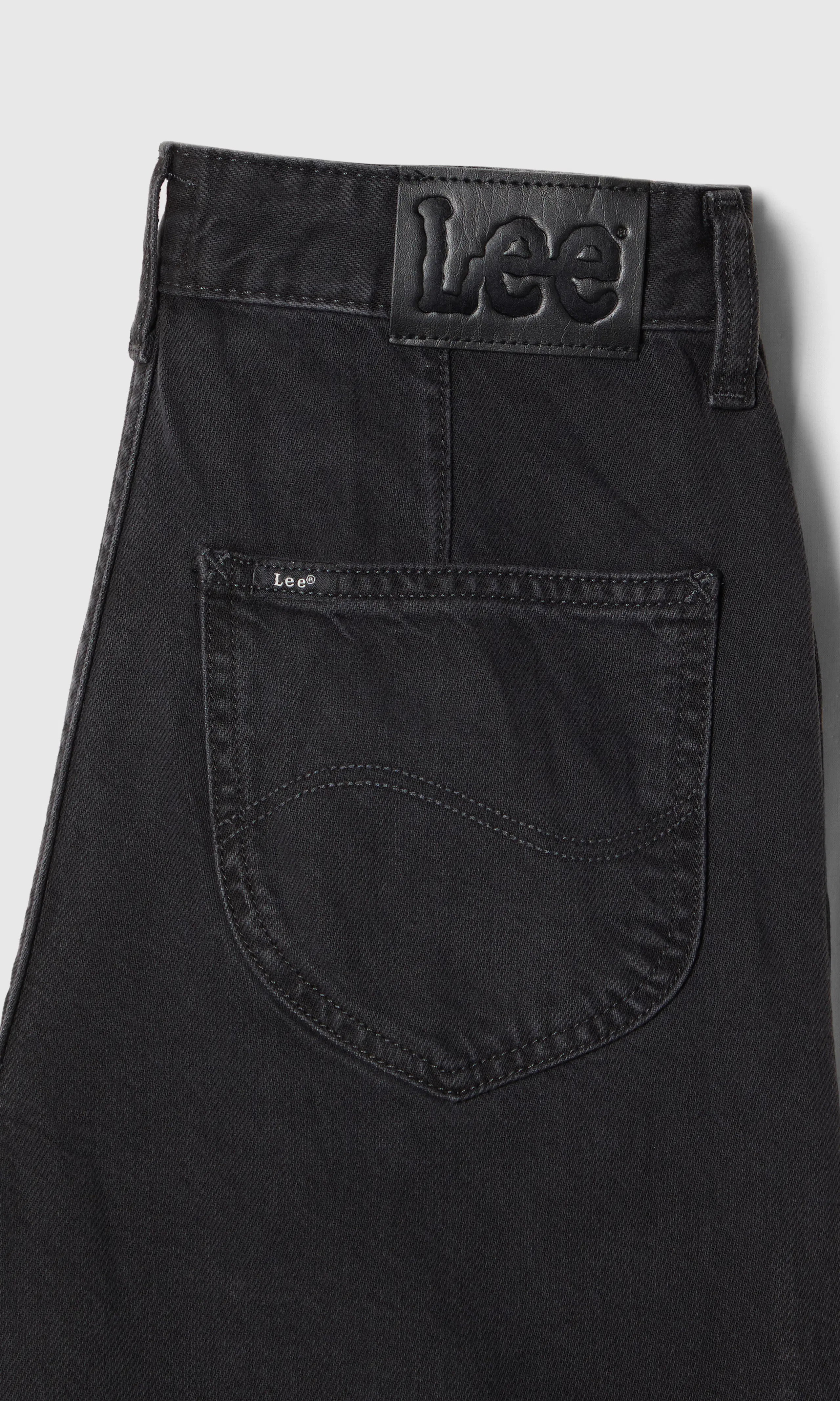 Stella A Line Svart Jeans. Detail 1. Flat.