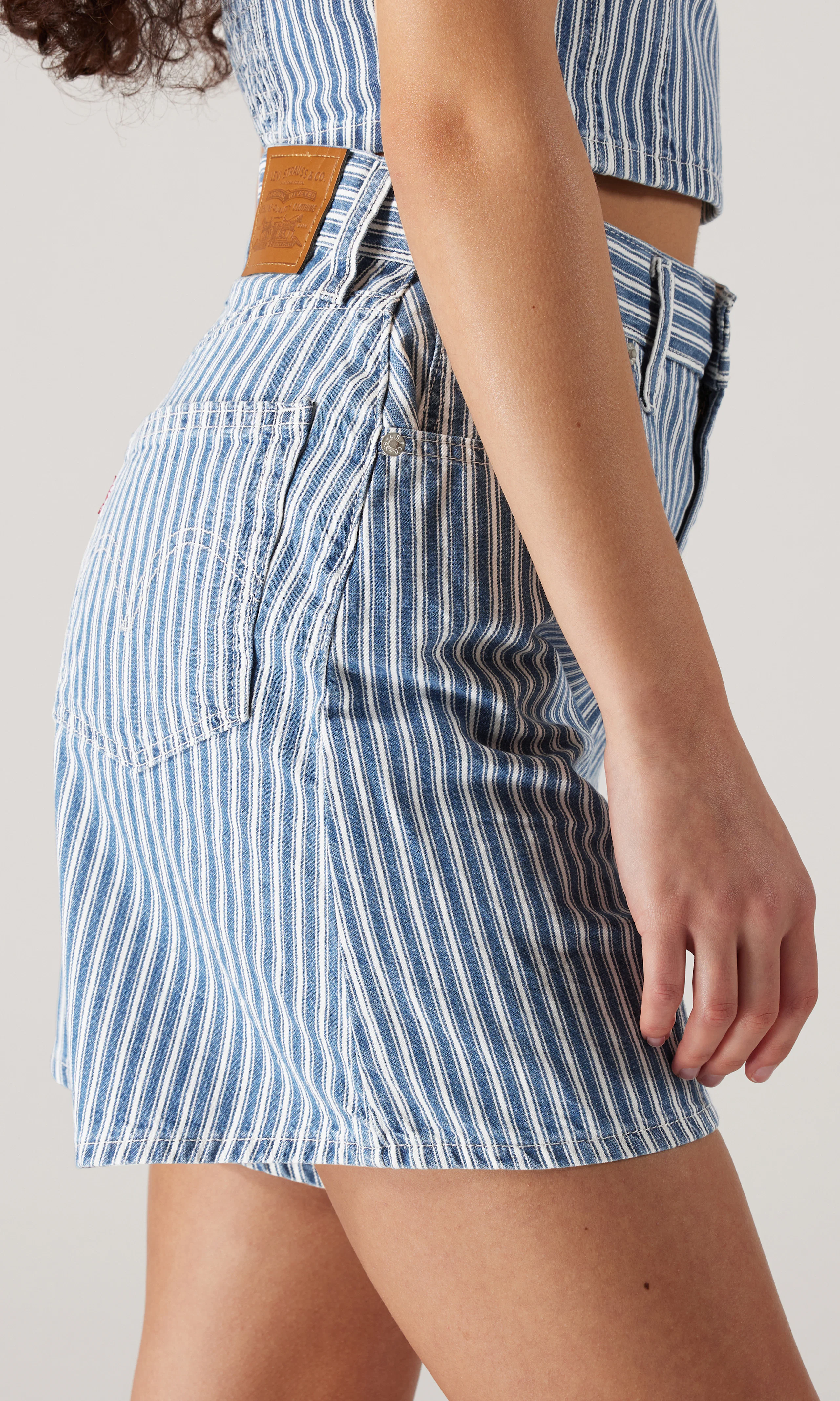 High Rise Baggy Stripete Shorts. Front 2. Model.
