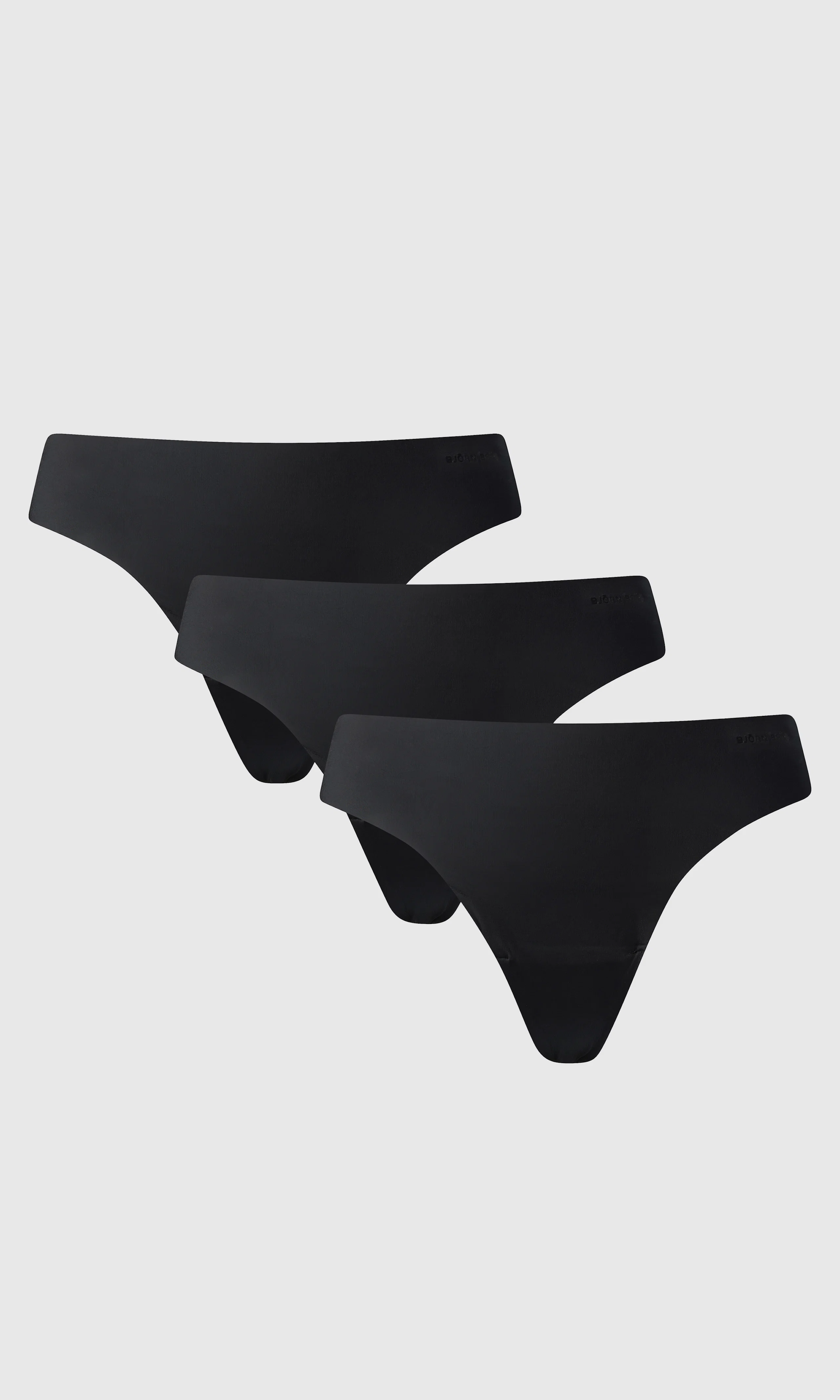 3-Pack Invisible Saumattomat Stringit. Front. Flat.