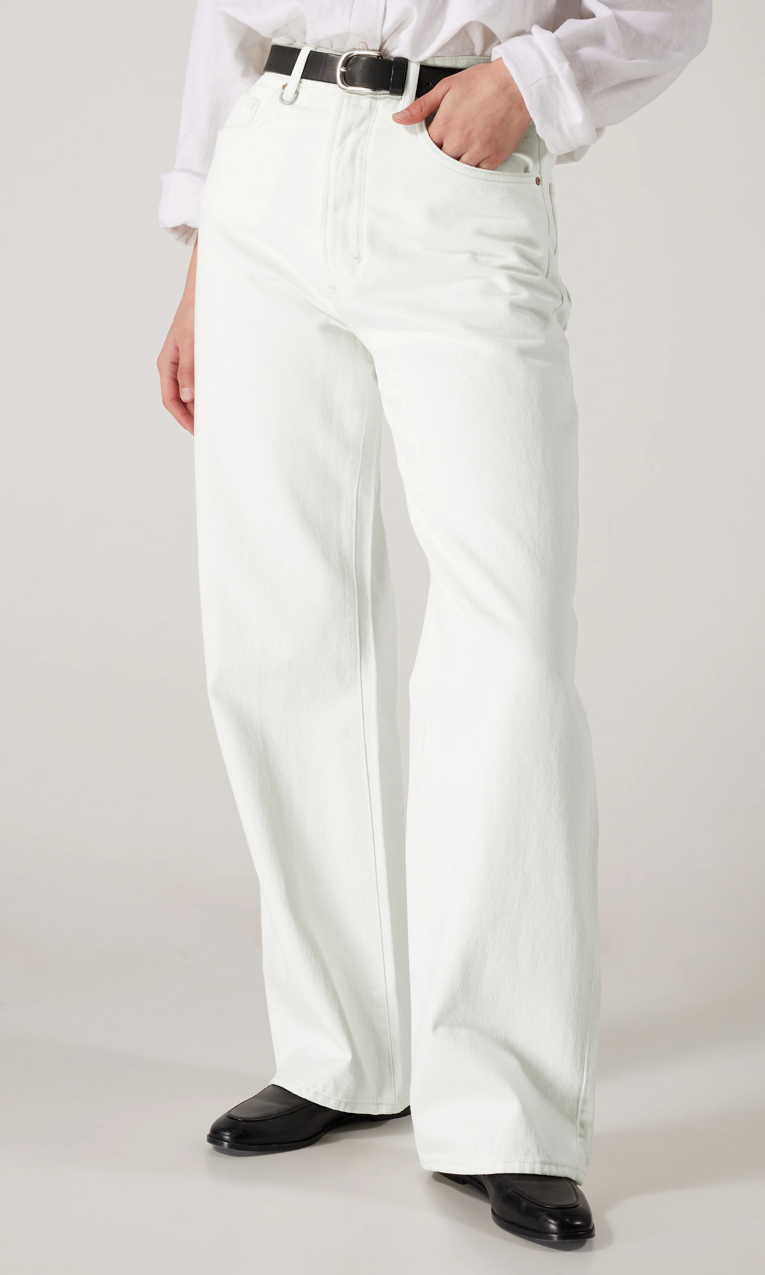Coco Relaxed Off White Jeans. Front. Model.