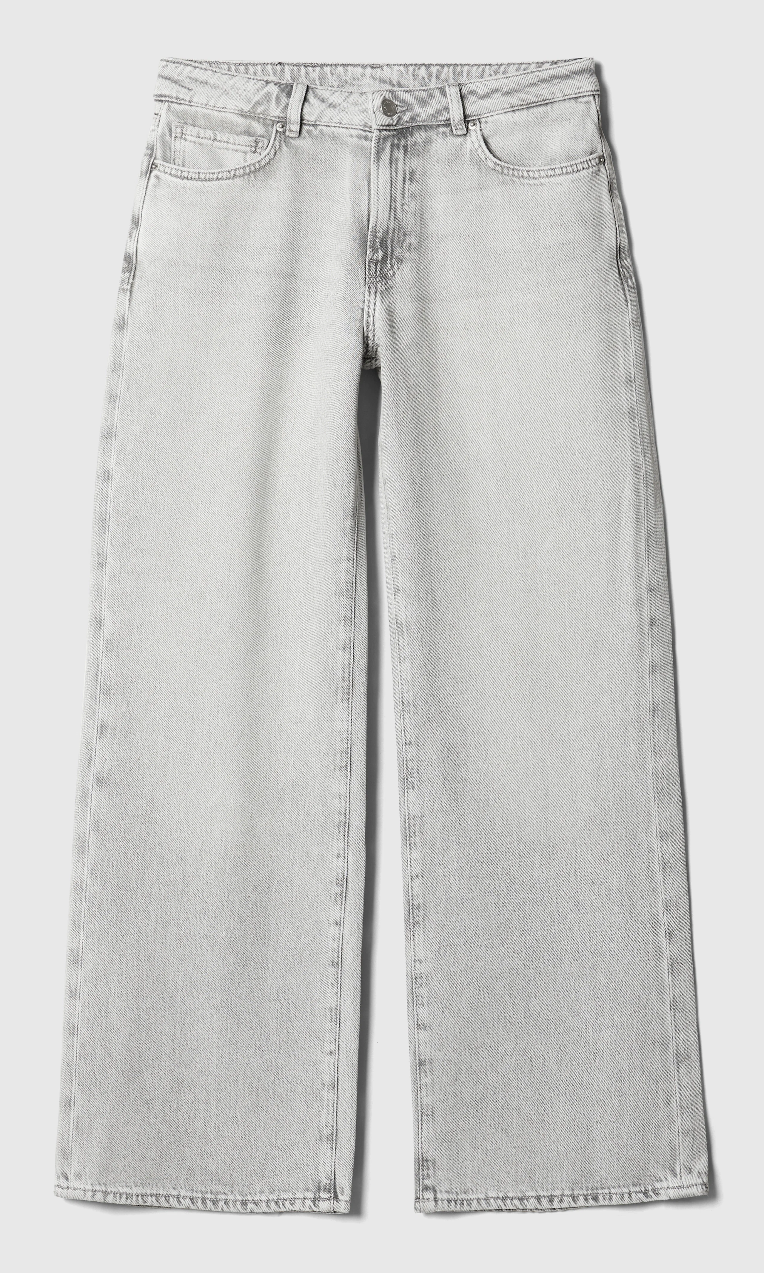 Wide Jeans. Front. Flat.