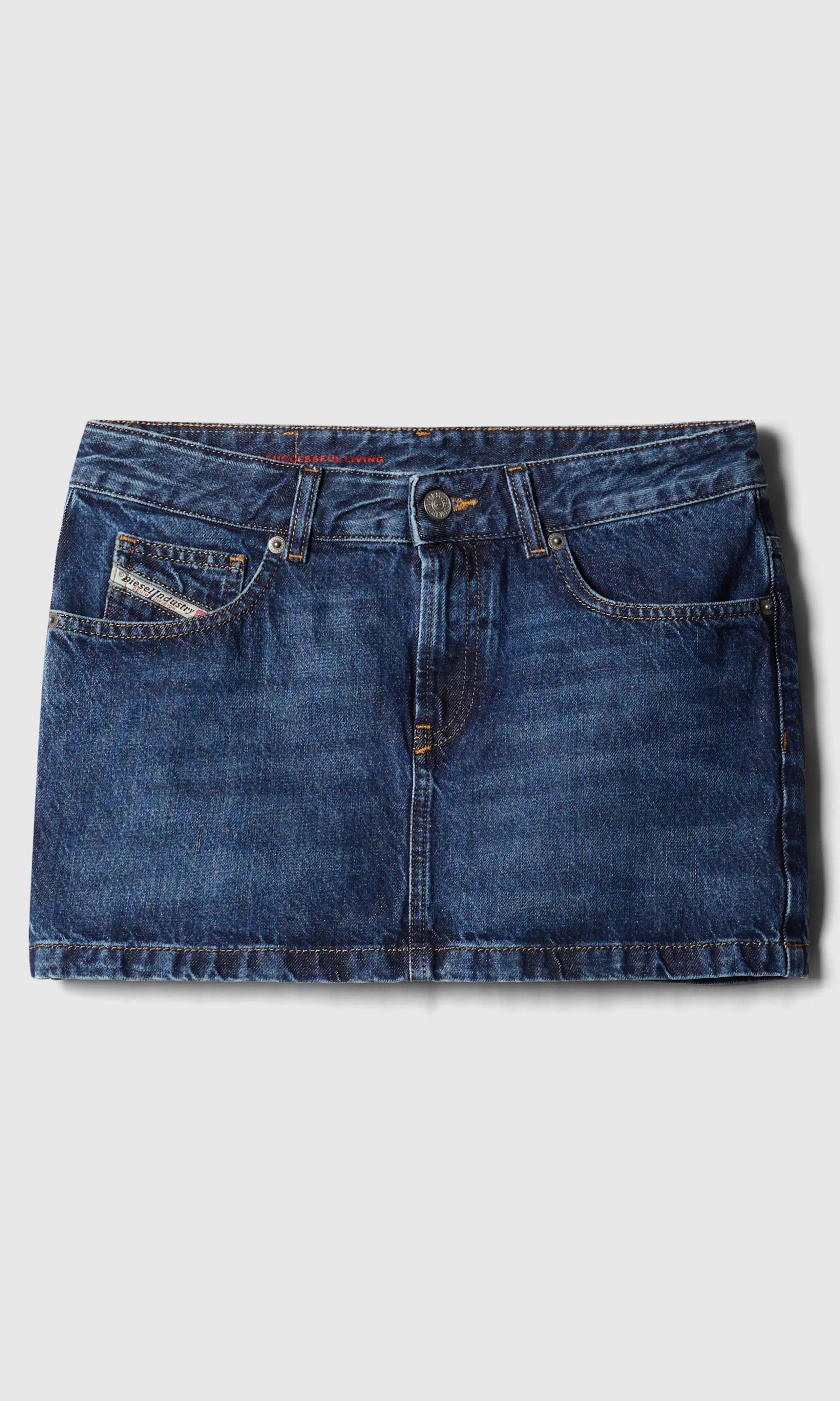 De-Ron Medium Blå Denim Kjol. Front. Flat.