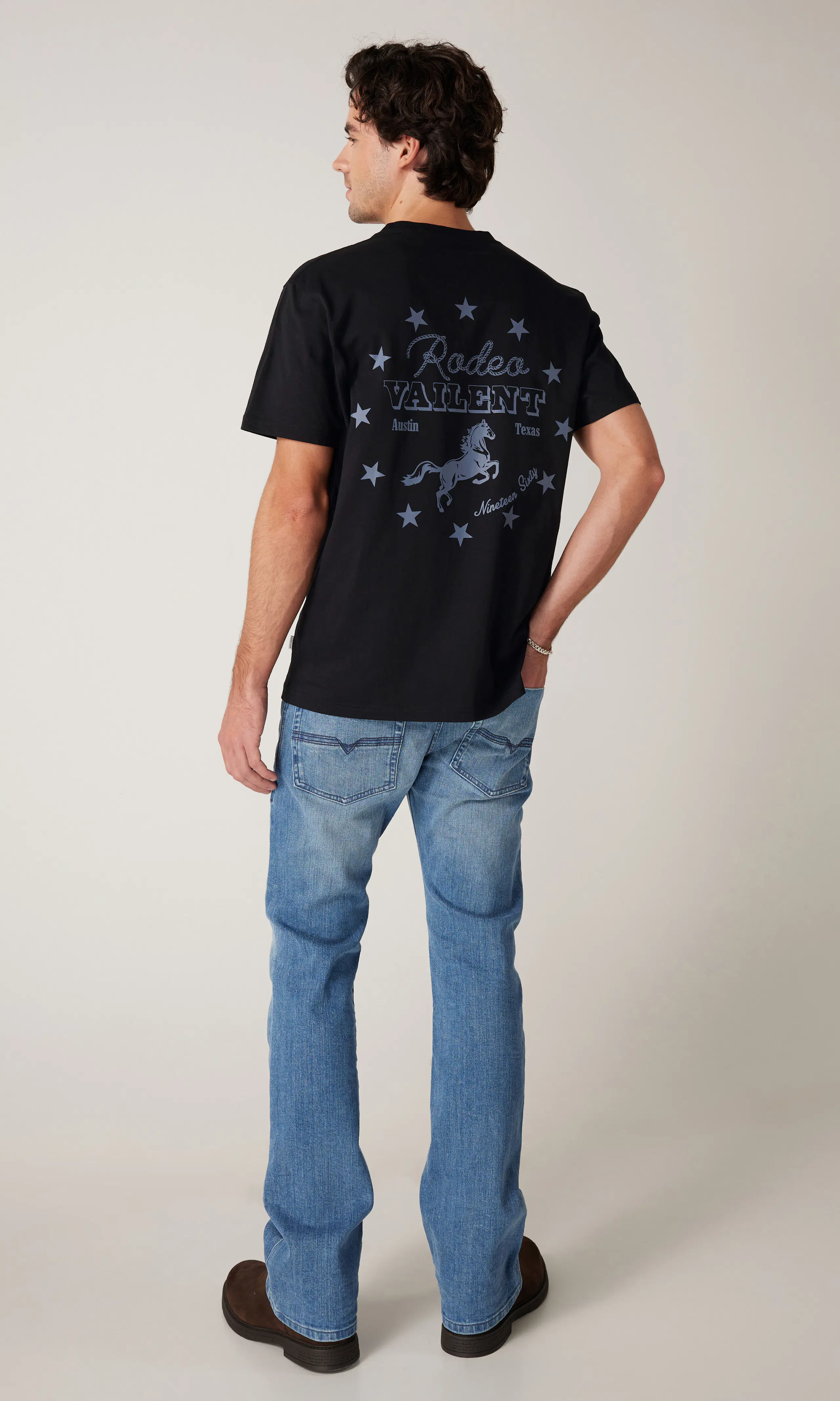 Rodeo T-Shirt. Front. Model.