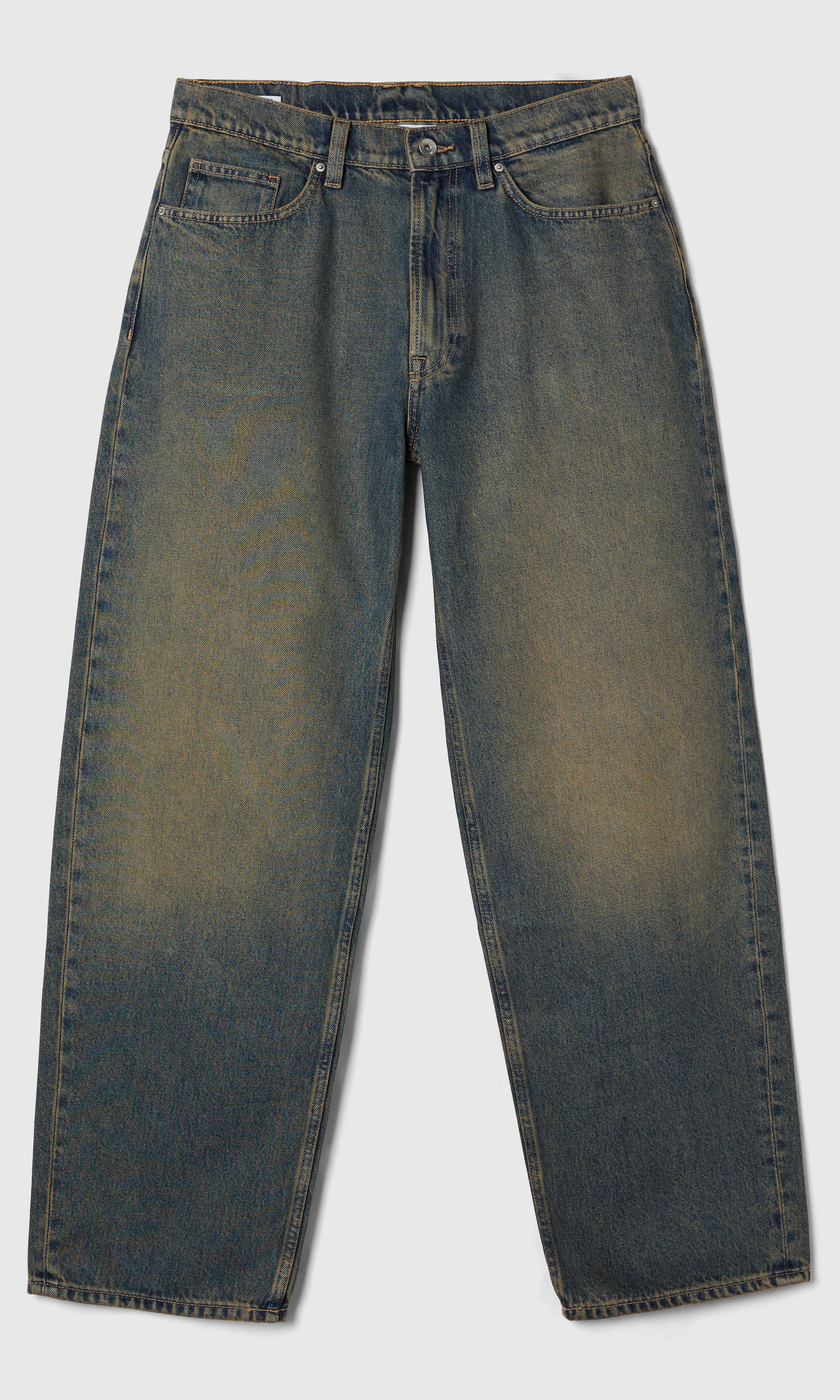 Baggy Jeans. Front. Flat.