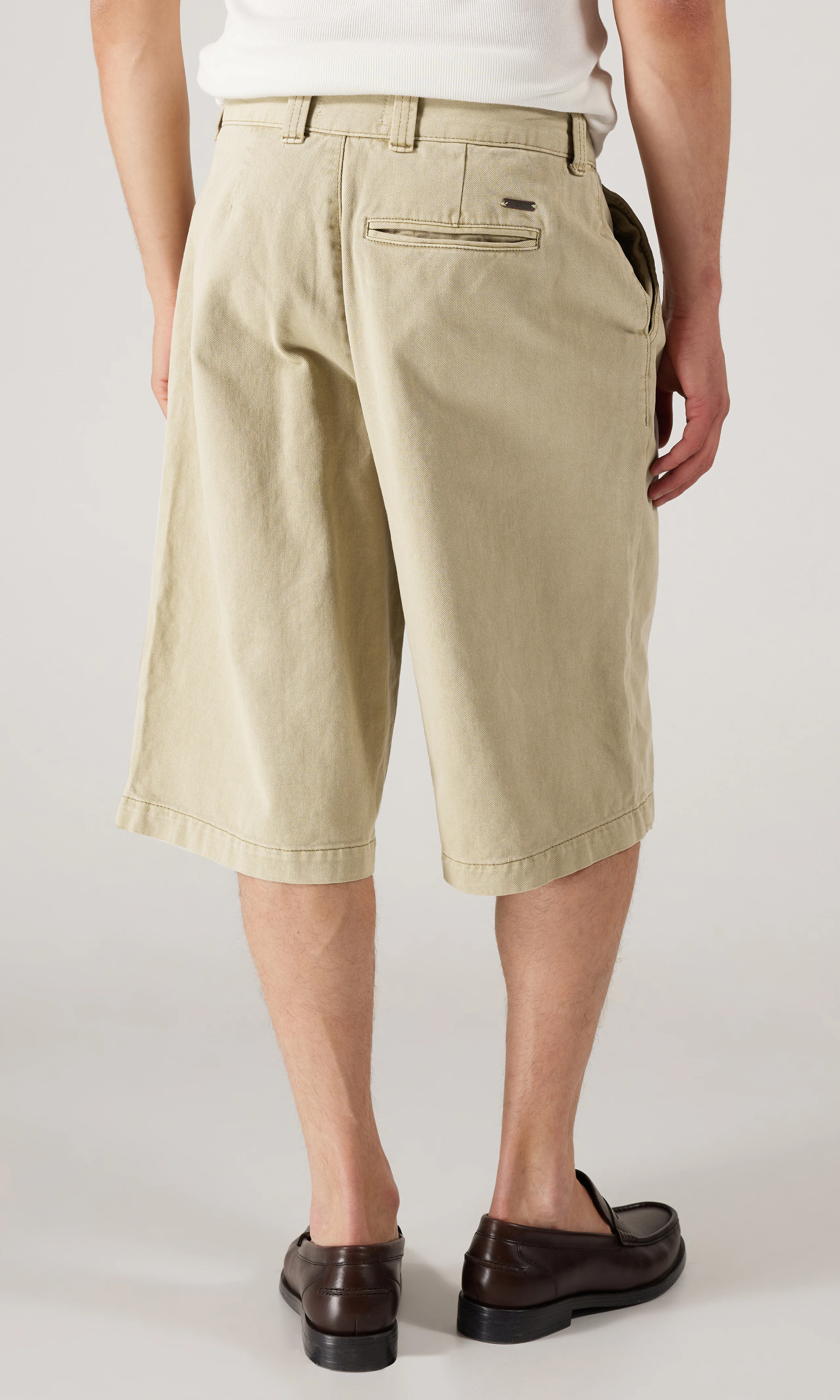 Chino Beige Shorts. Back. Model.