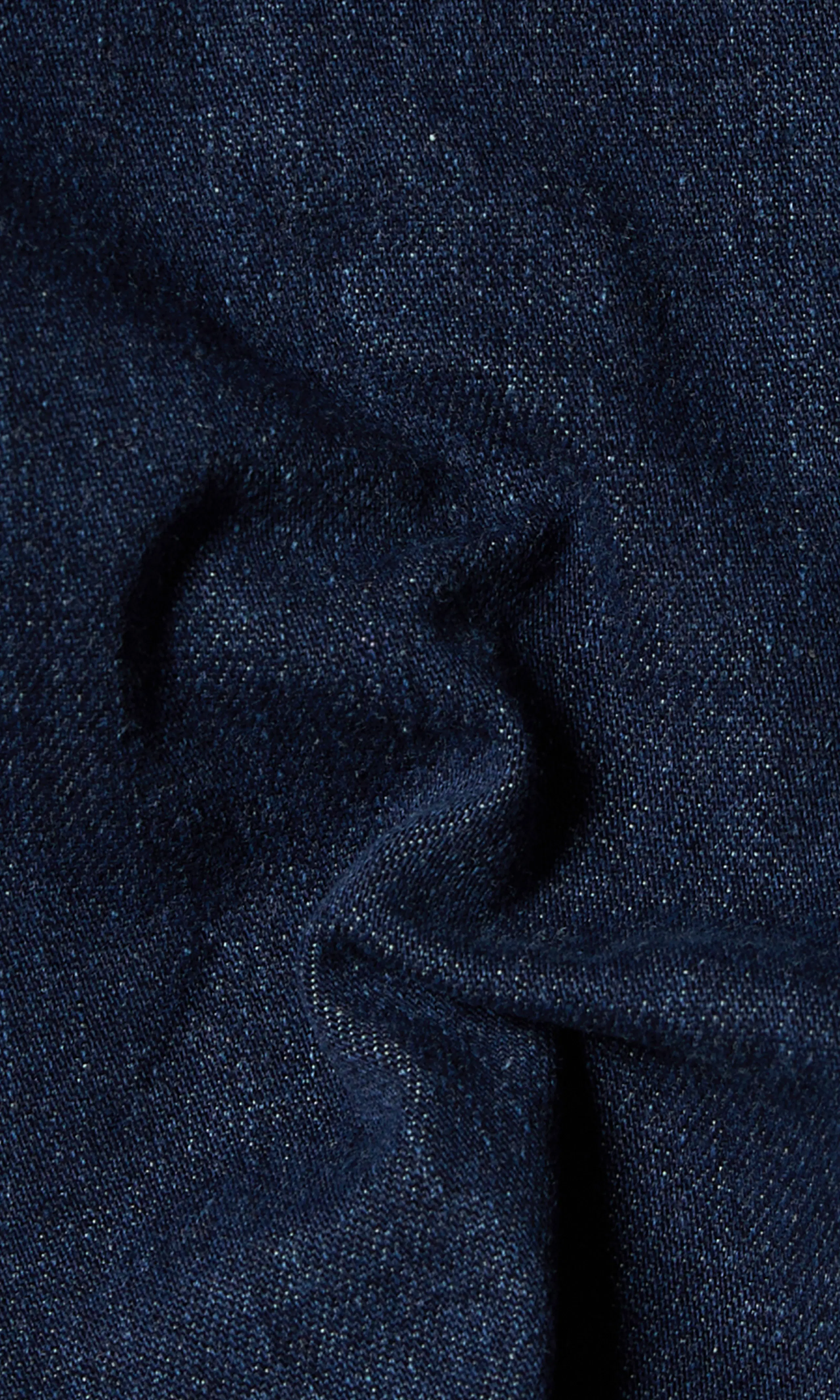 Sukie Mörkblå Denim Skjorta. Detail 2. Flat.