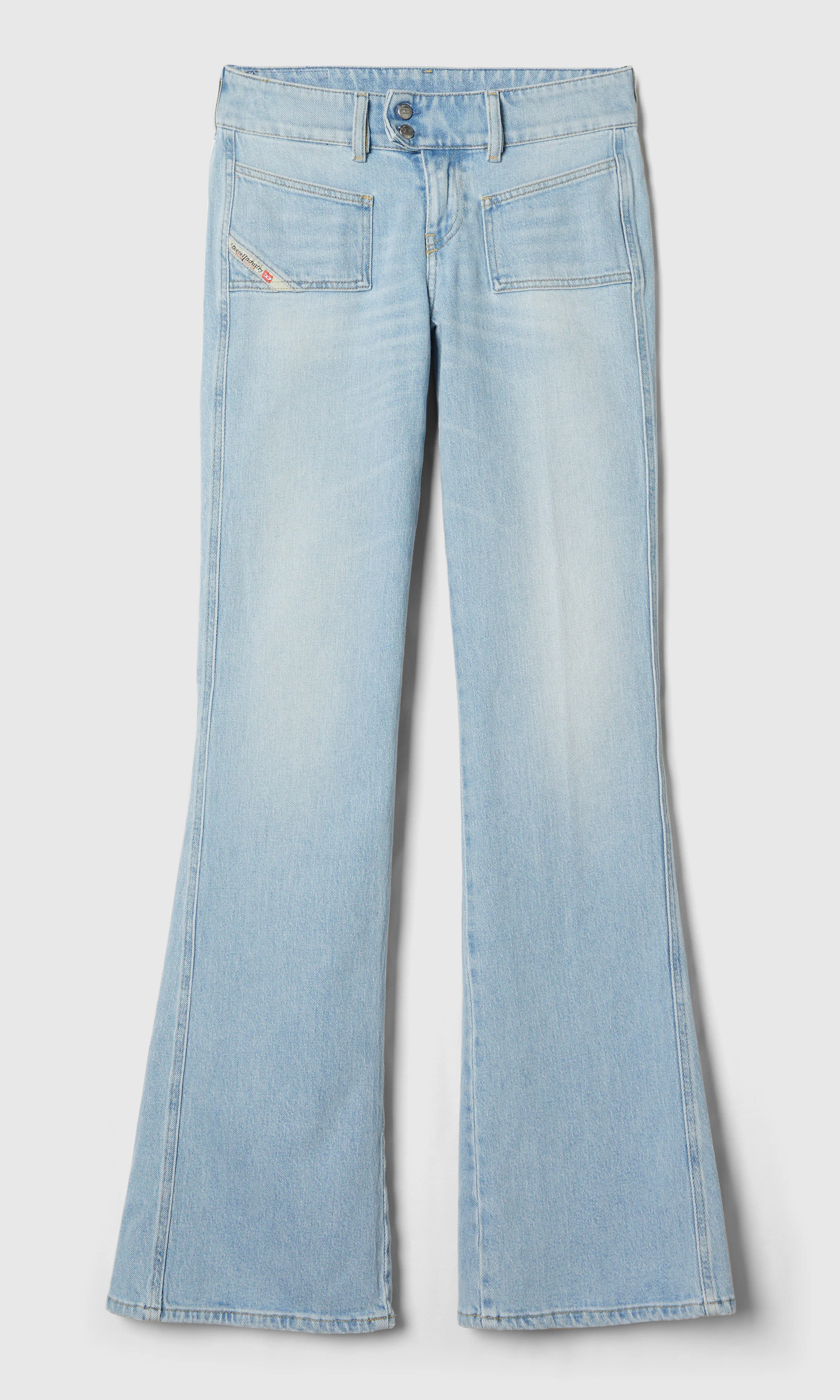 D-Hush Ljusblå Jeans. Front. Flat.