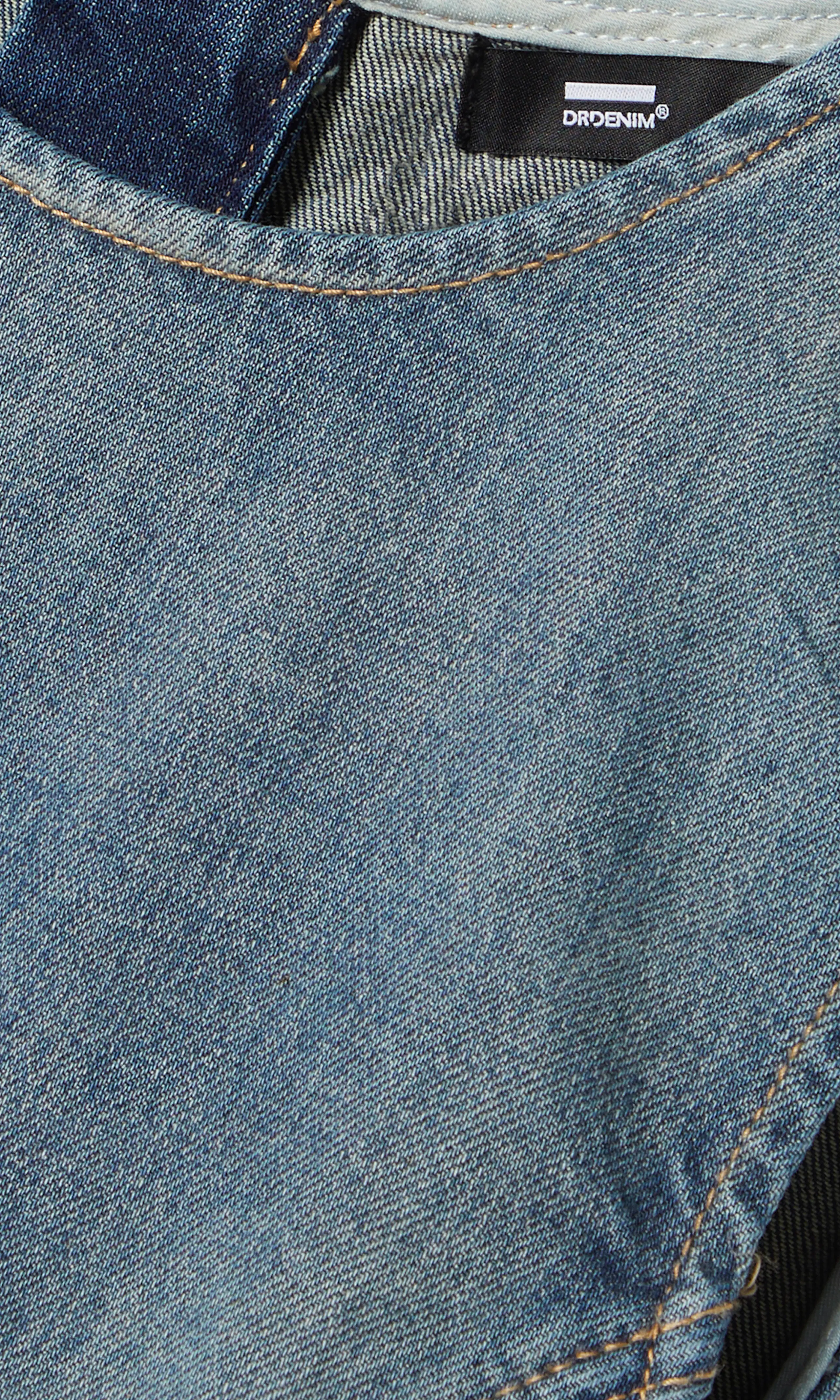 Calista Denim Kjole. Detail 1. Flat.