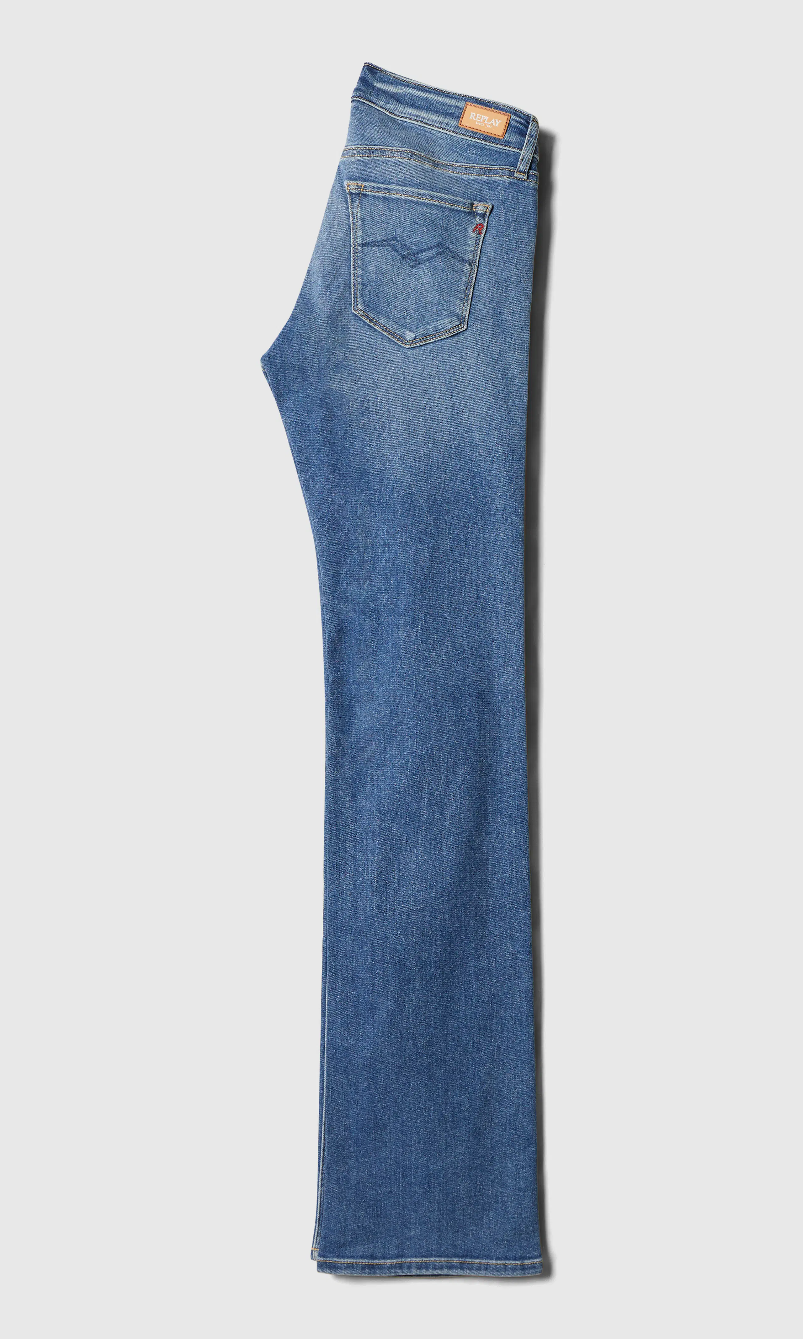 New Luz Bootcut Power Stretch Medium Blå Jeans. Back. Flat.