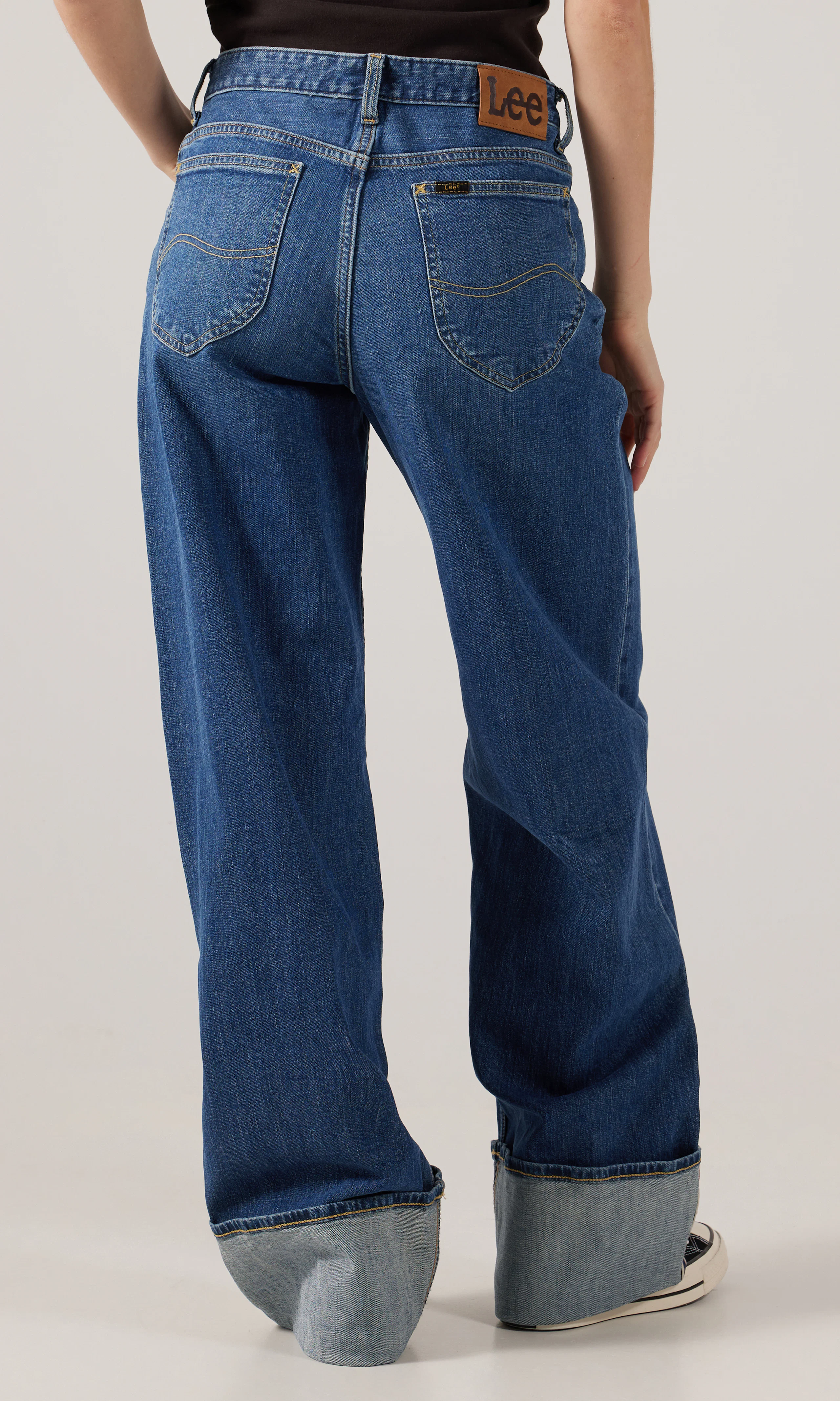 Rider Loose Selvedge Jeans. Back. Model.