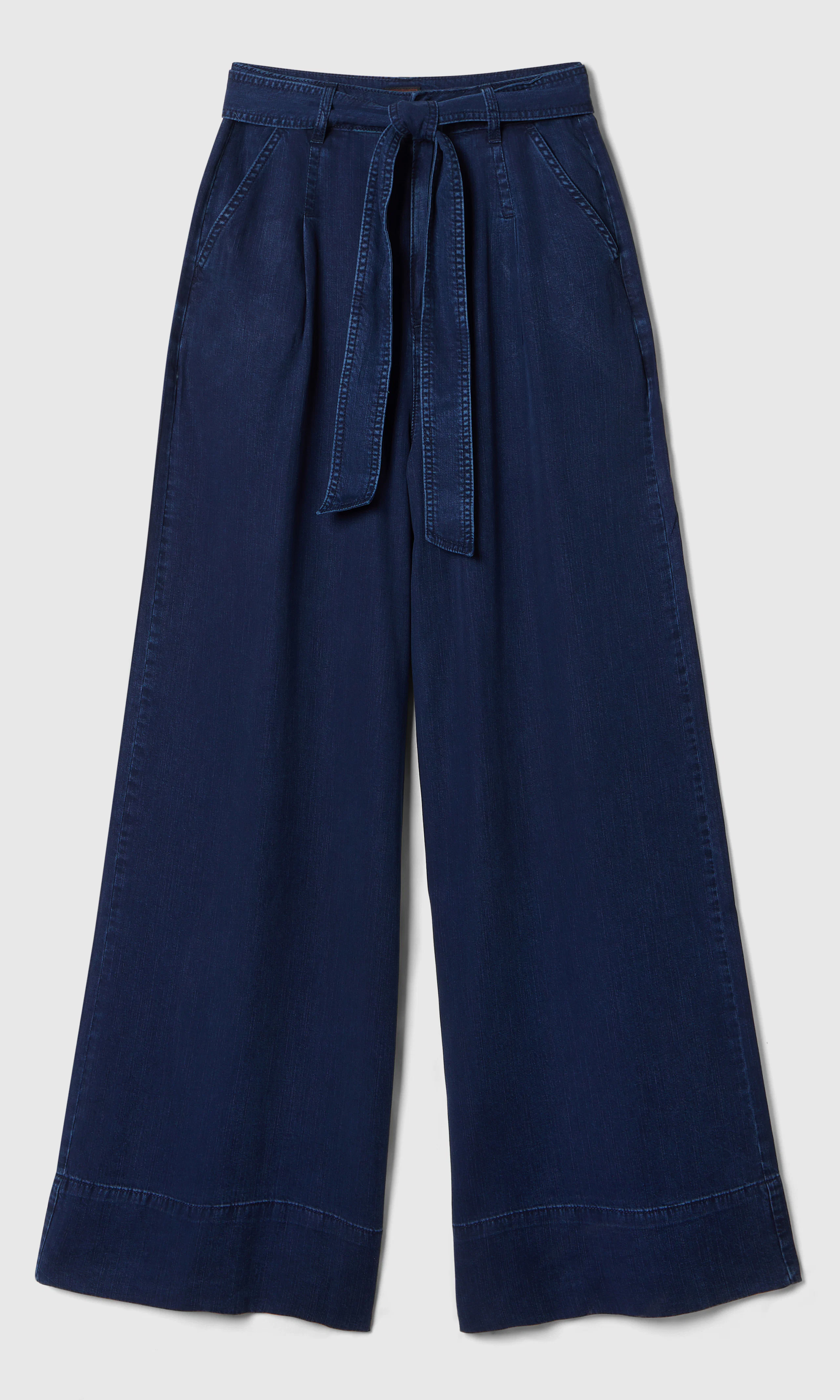 Pleated Wide Leg Housut. Front. Flat.