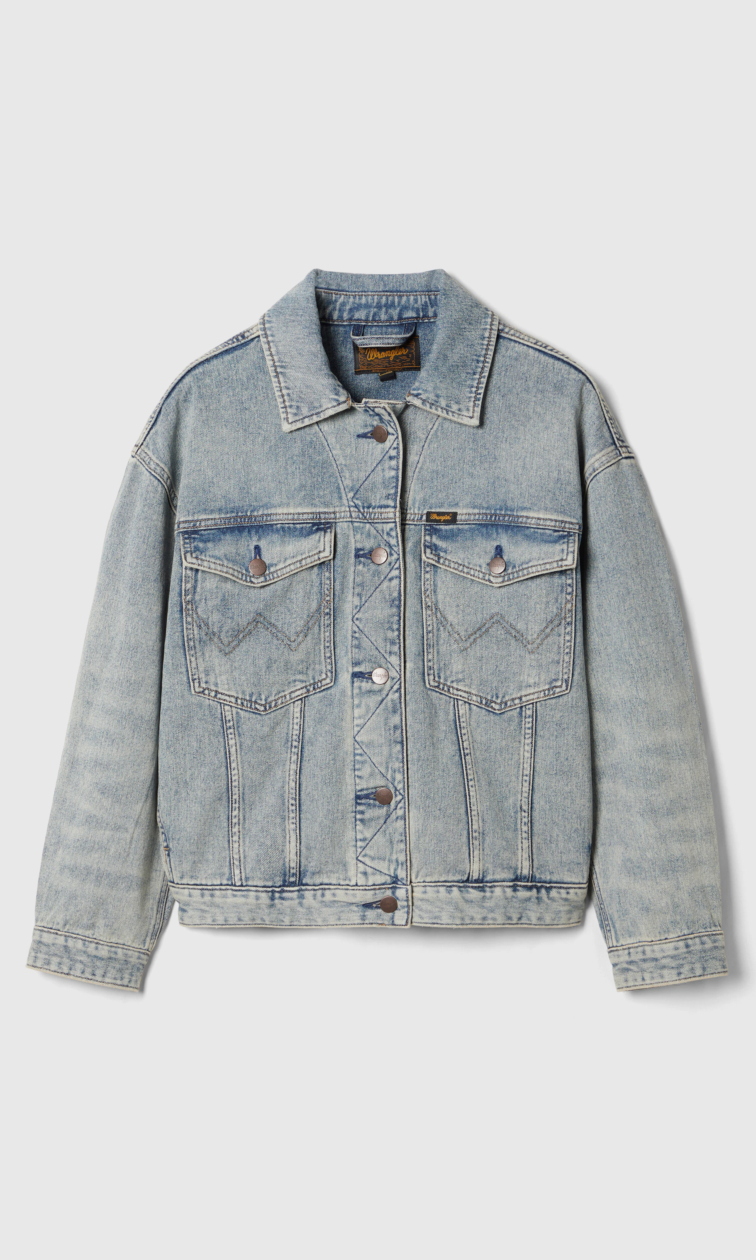 Cowgirl Lighweight Denim Jacka. Front. Flat.
