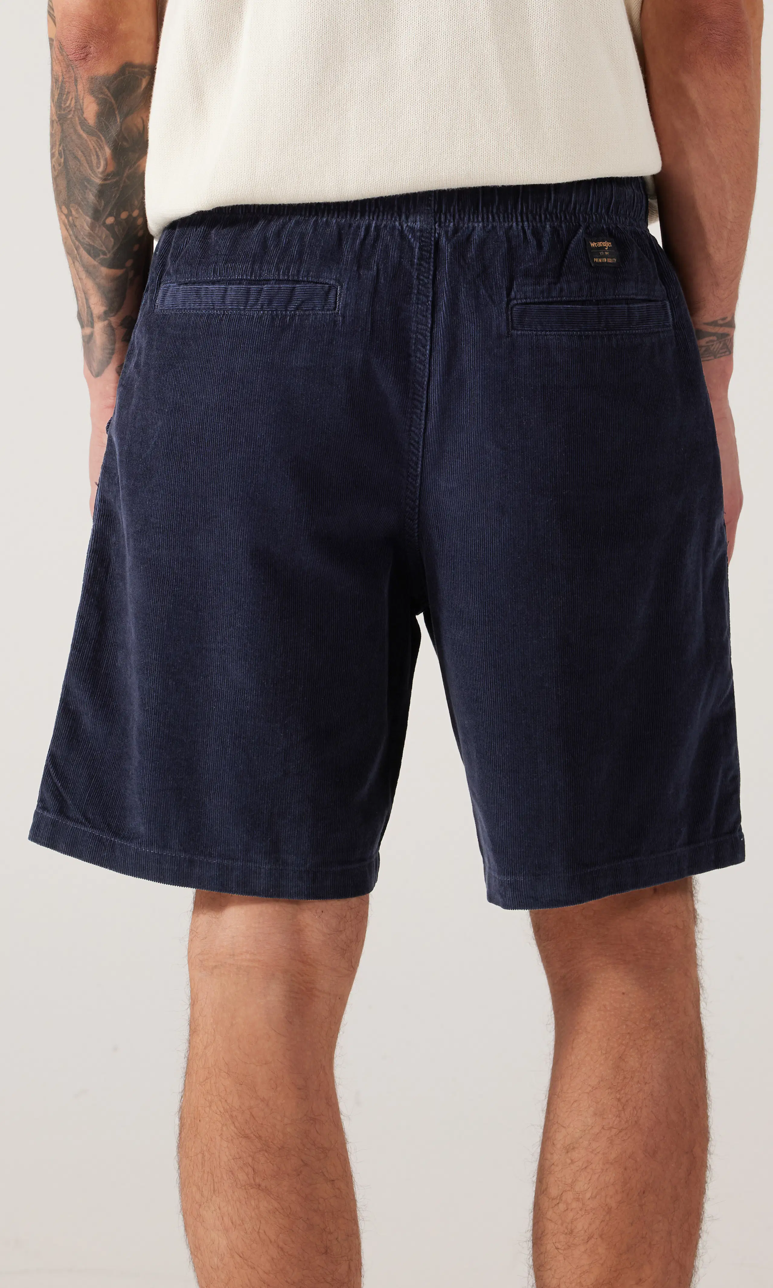 Vinla Shorts. Back. Model.