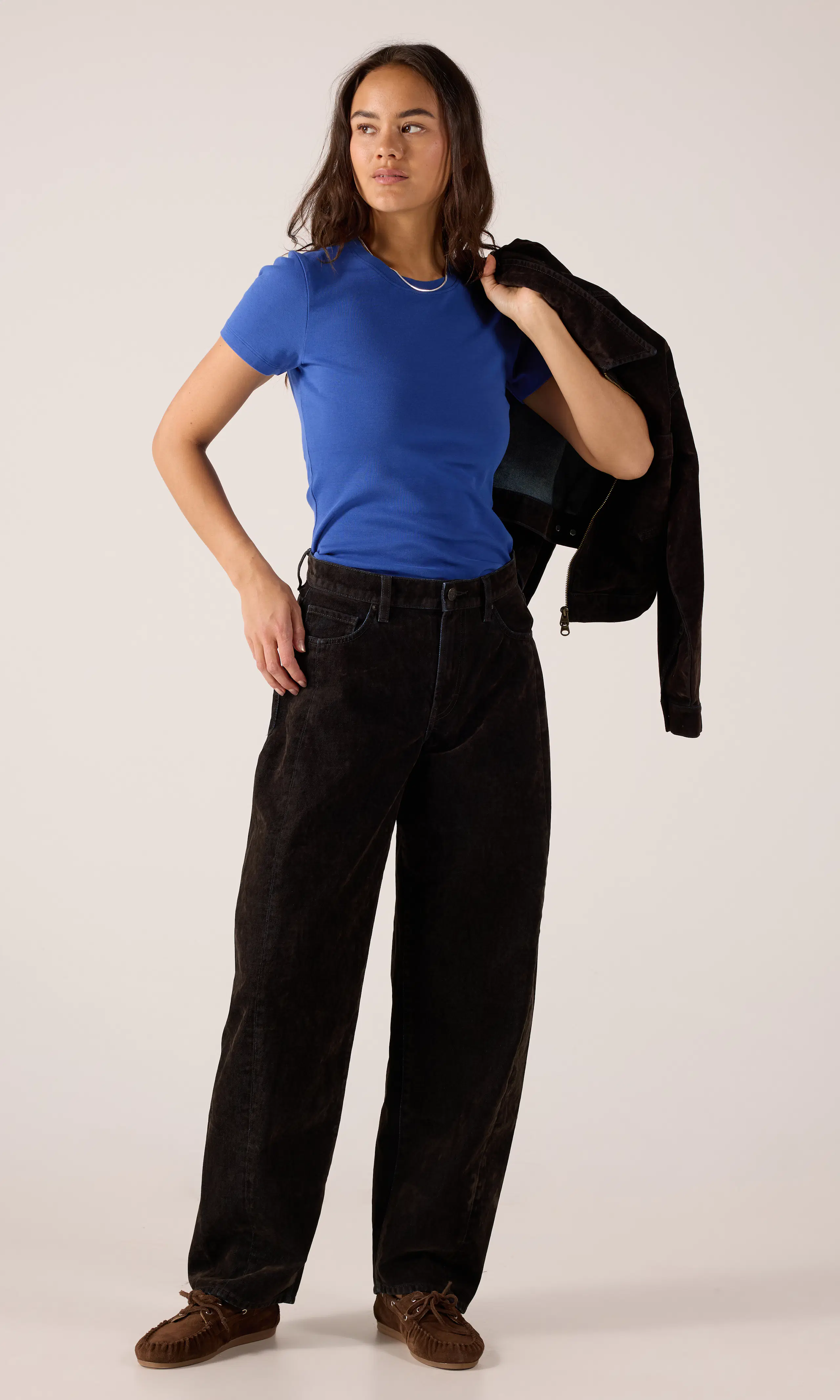 Slim T-Shirt. Front 1. Model.