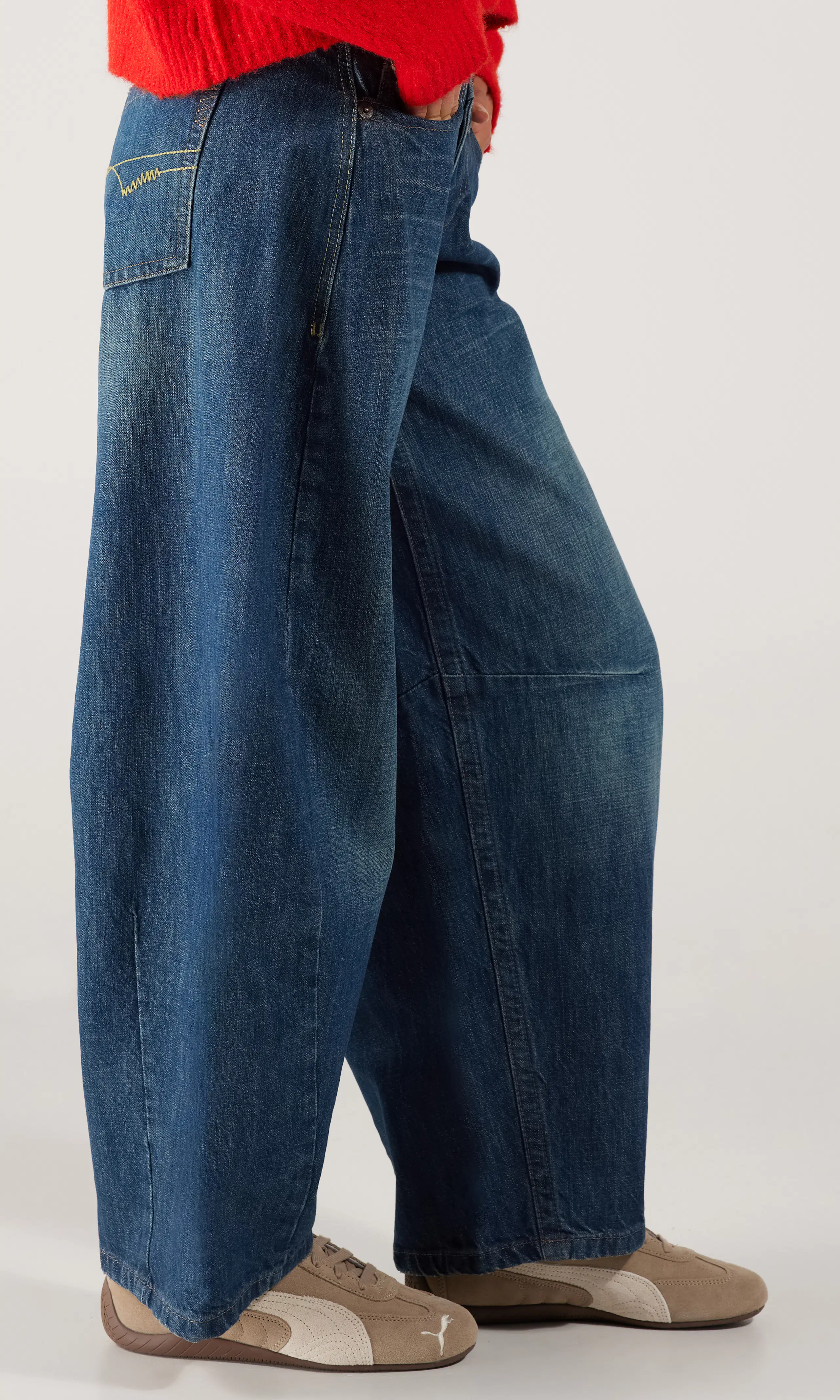 Kayla Cocoon Jeans. Front 2. Model.
