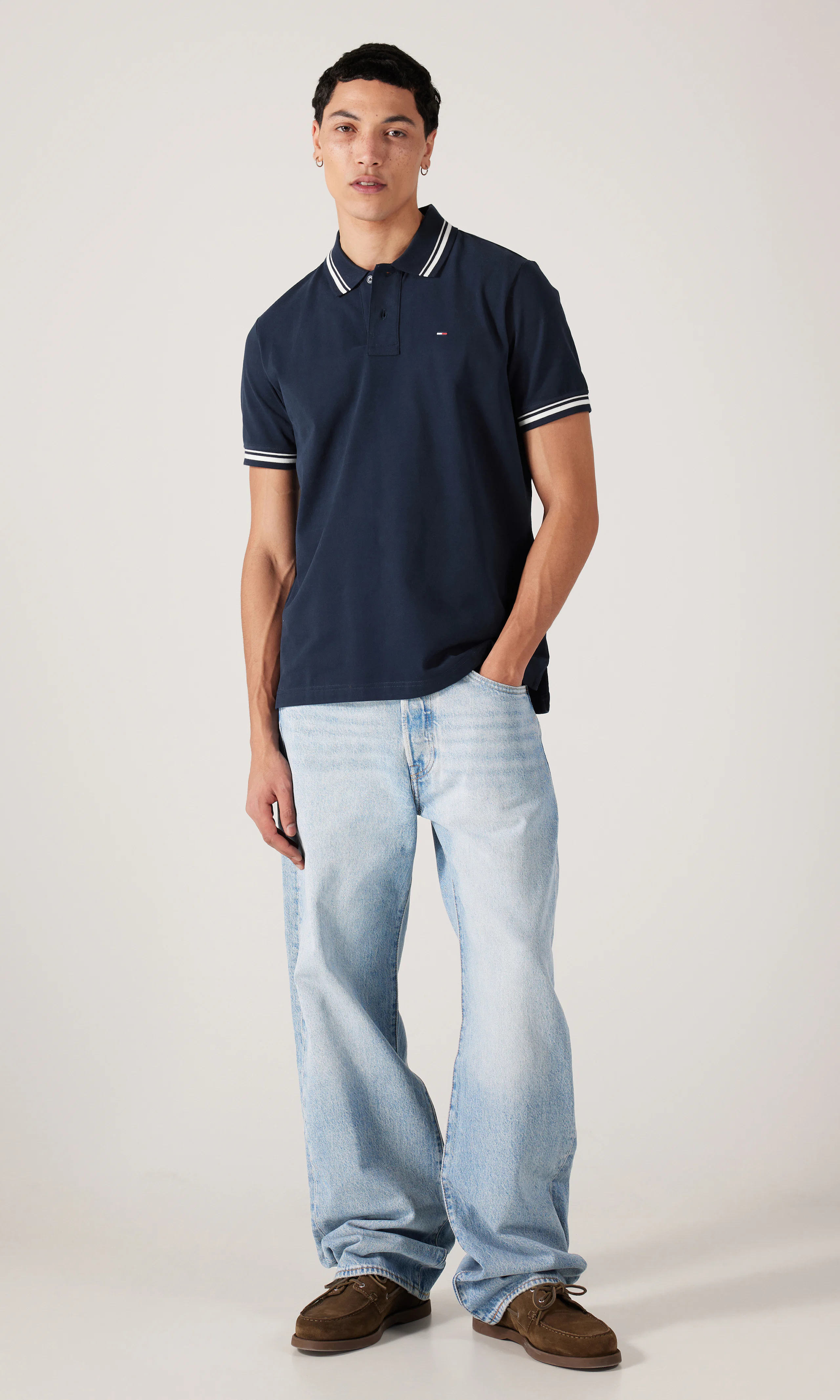 Regular Tipped Polo Pikettröja. Front 1. Model.