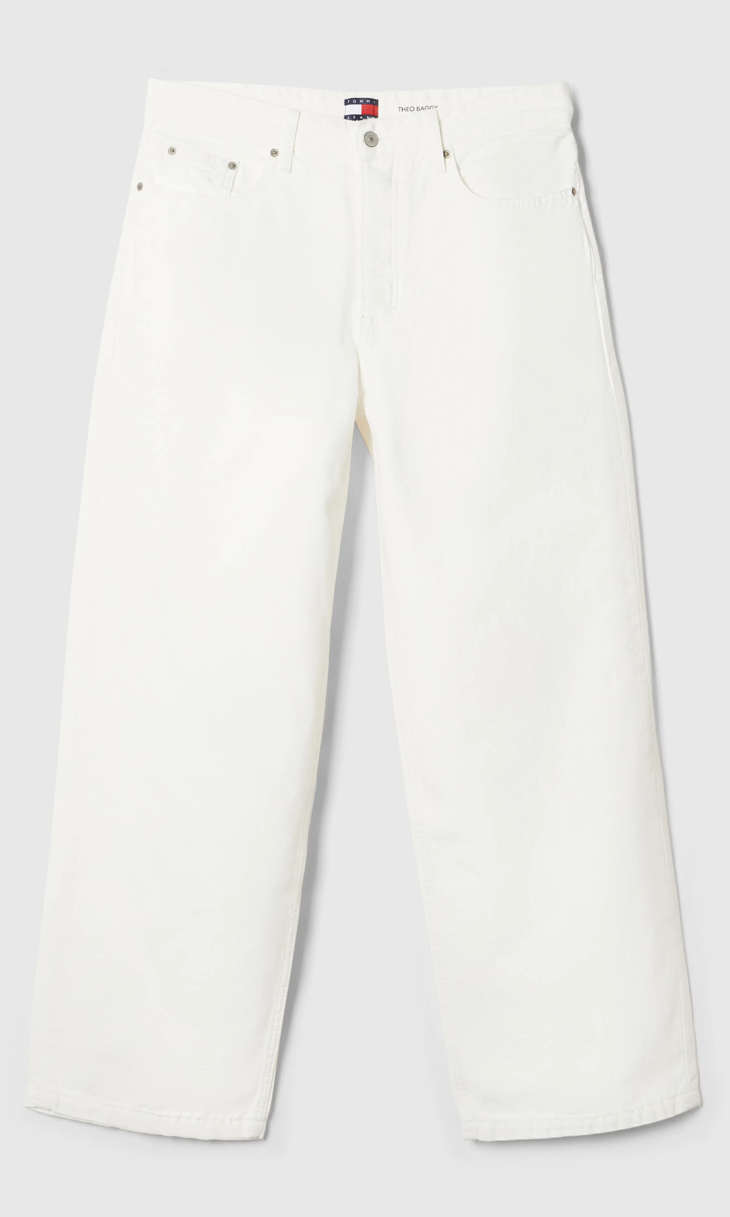 Theo Loose Vita Jeans. Front. Flat.