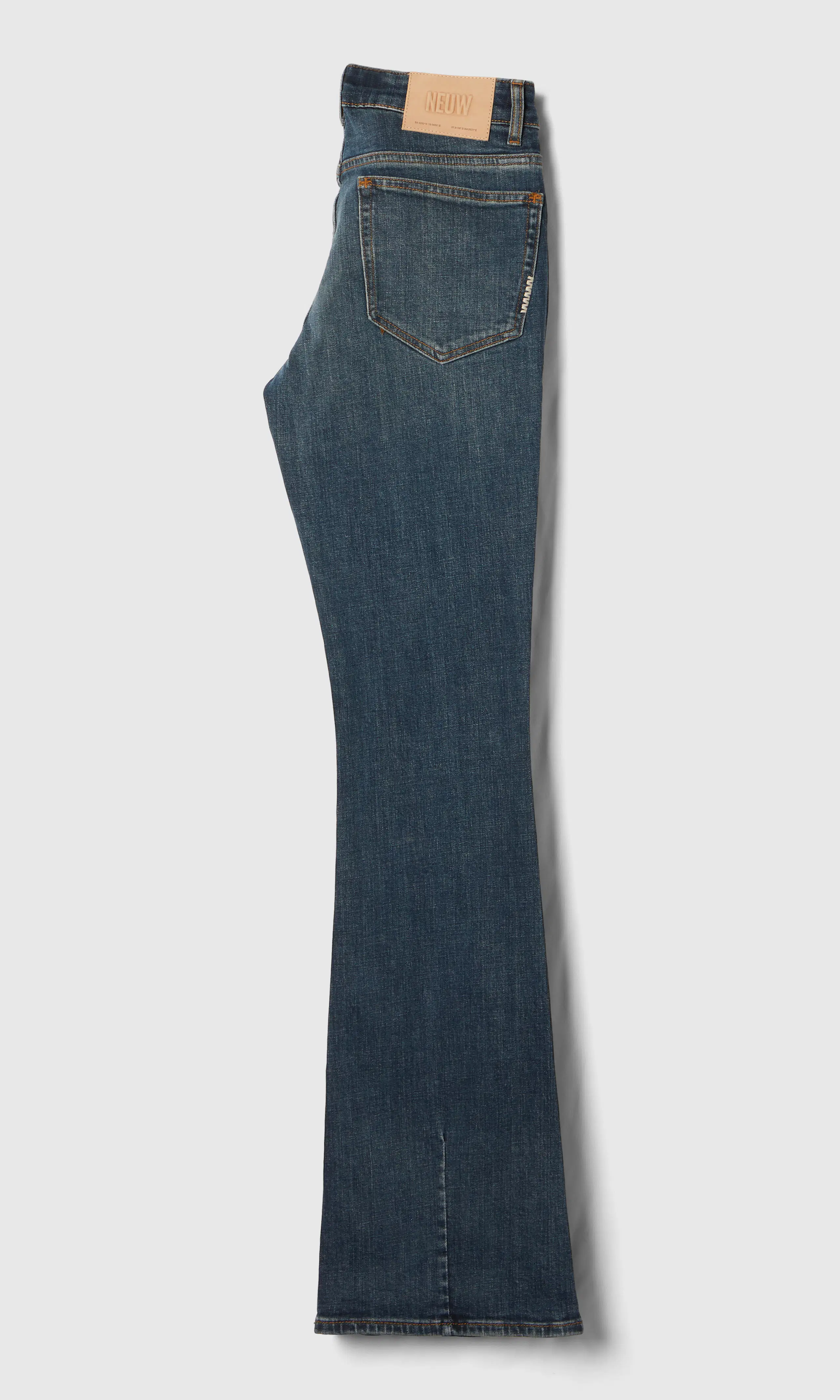 Kara Boot Mörkblå Jeans. Back. Flat.