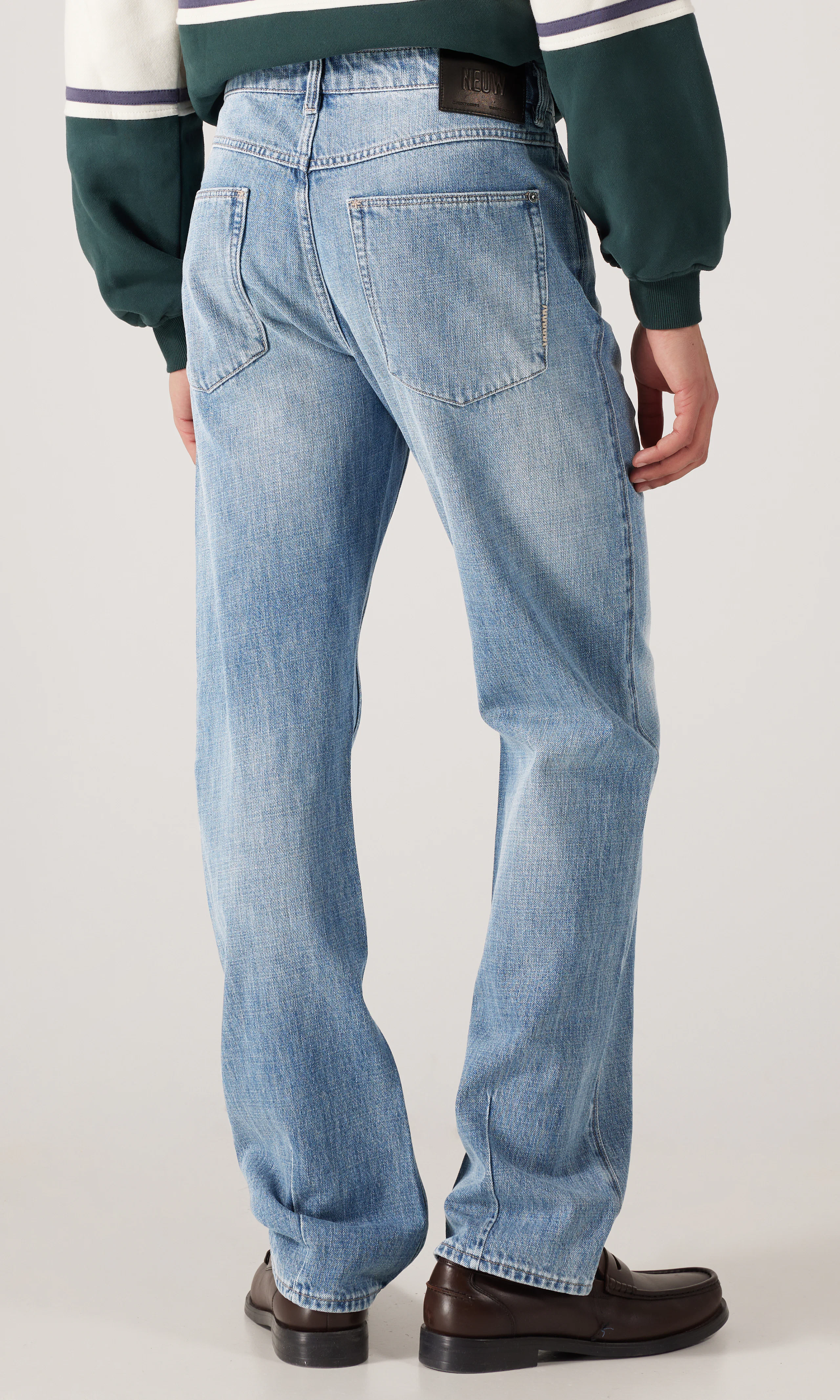 Rebel Straight Farkut. Back. Model.
