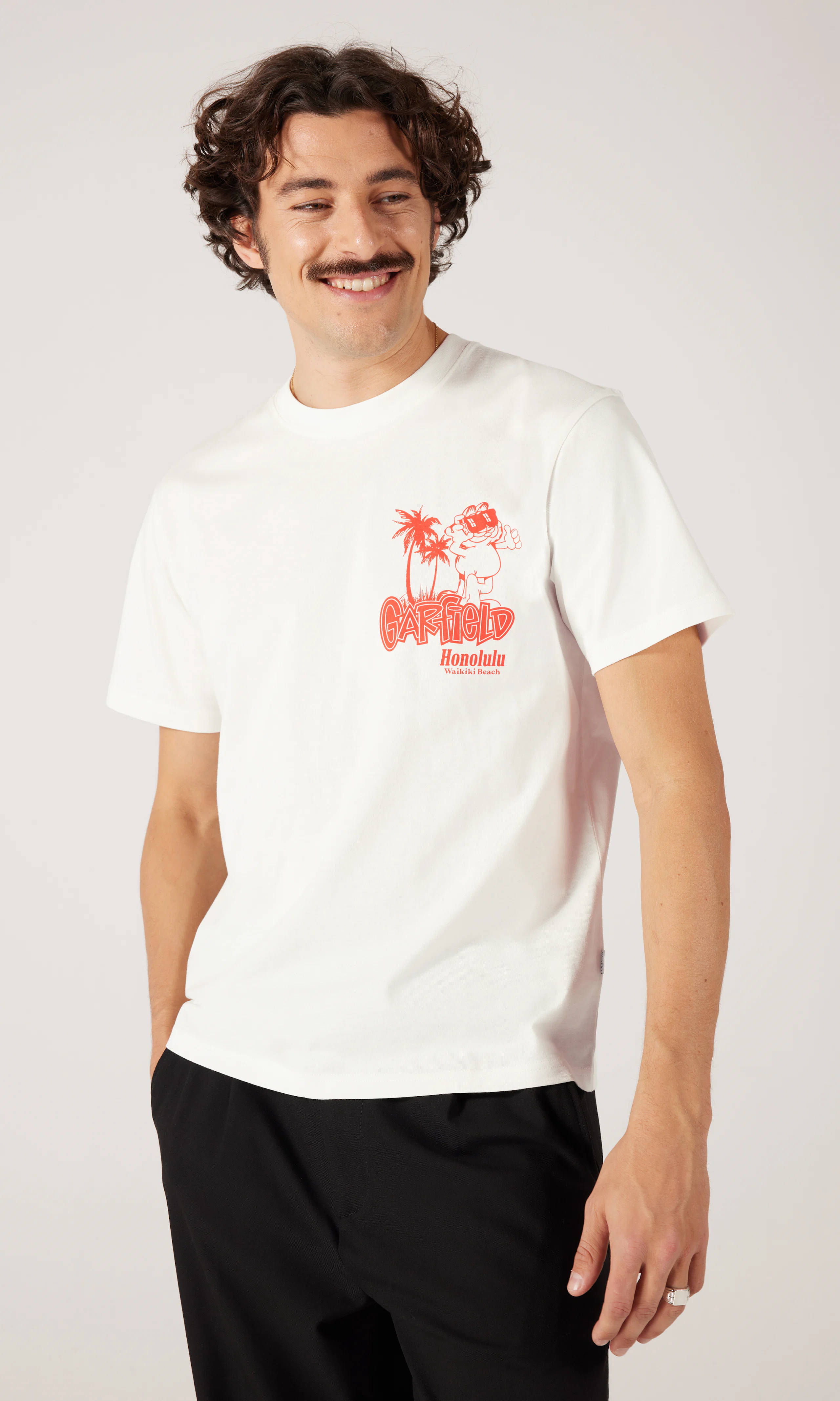 Garfield T-Paita. Front 1. Model.